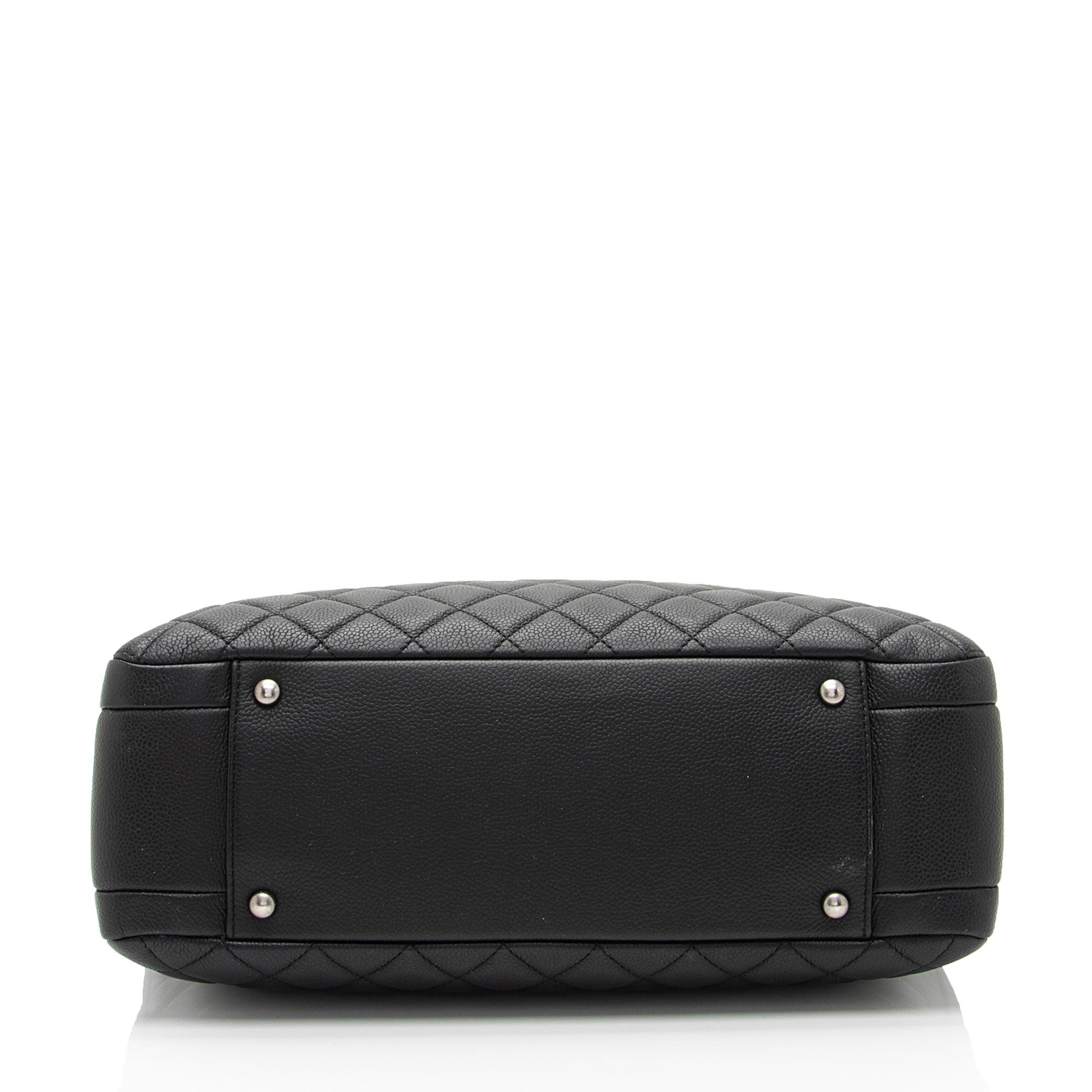 Chanel Caviar Leather Urban Companion Tote (SHF-nAN9Fg)