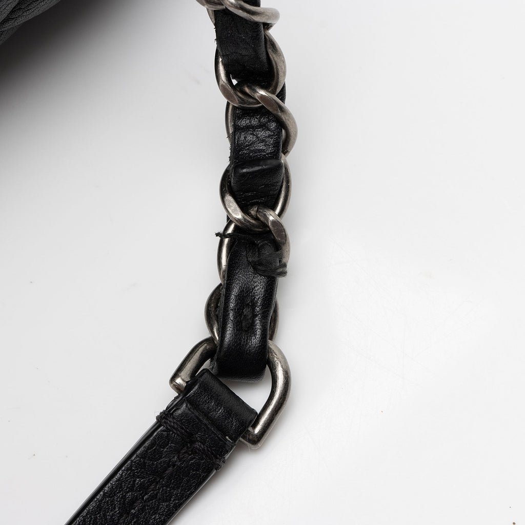 Chanel Caviar Leather Urban Companion Tote (SHF-nAN9Fg)