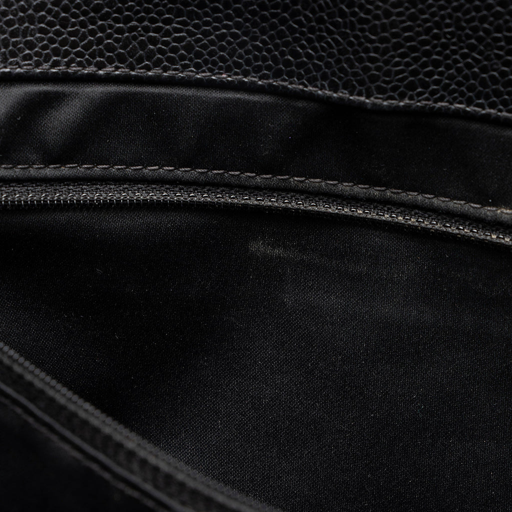 Chanel Caviar Leather XL Grand Shopping Tote (SHF-Bb5Ogy)