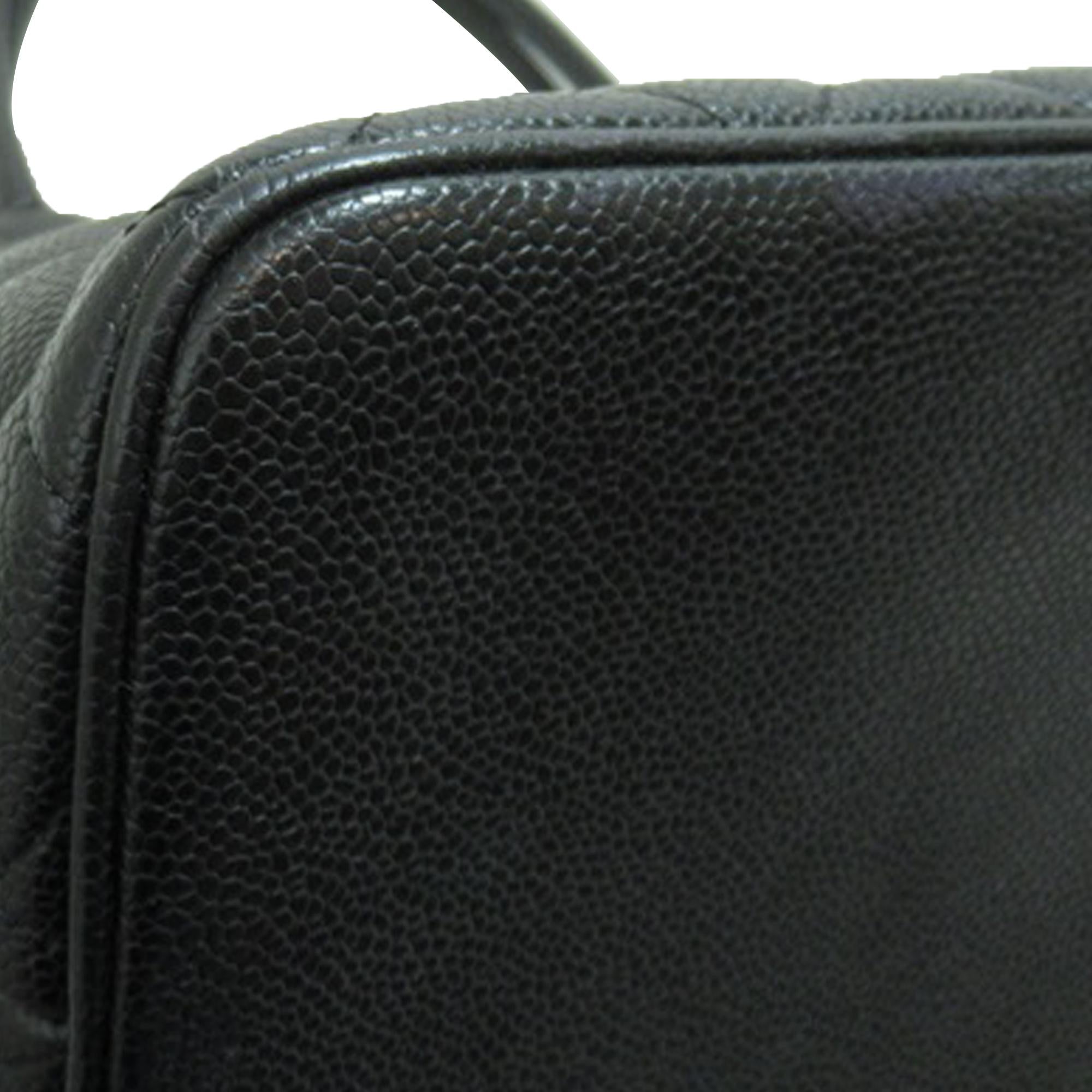 Chanel Caviar Medallion Tote Bag (SHG-0z0hK1)
