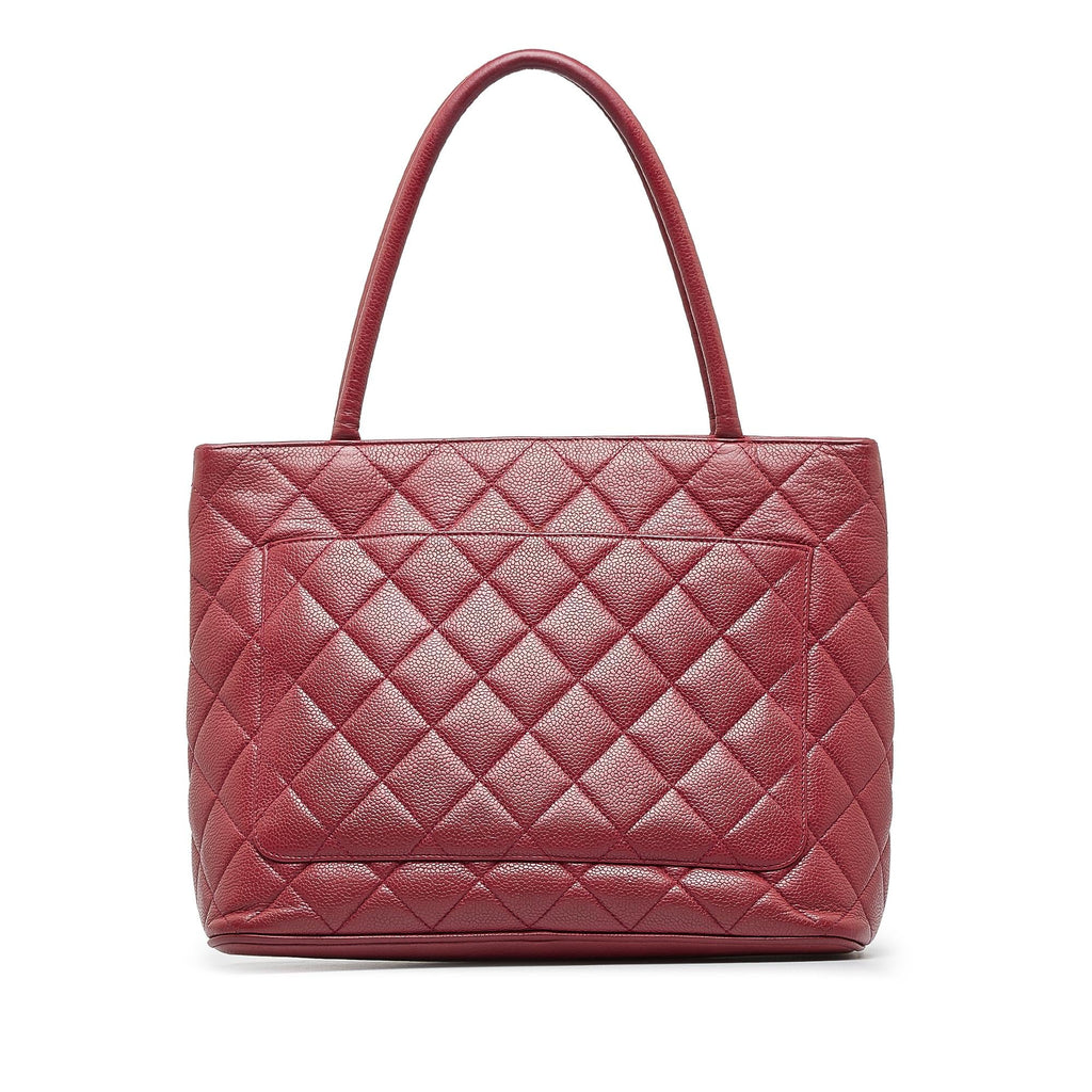 Chanel Caviar Medallion Tote (SHG-MUMoiU)