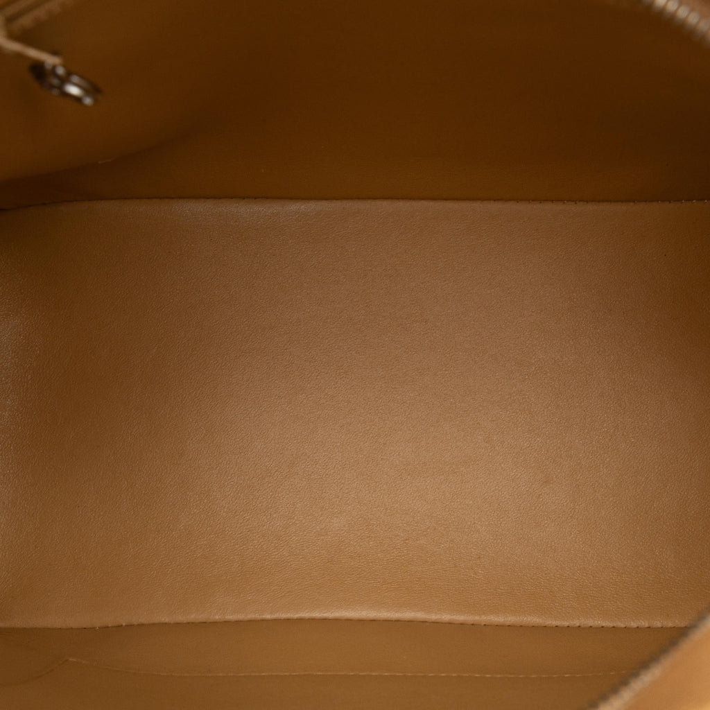 Chanel Caviar Medallion Tote (SHG-C0RnCx)