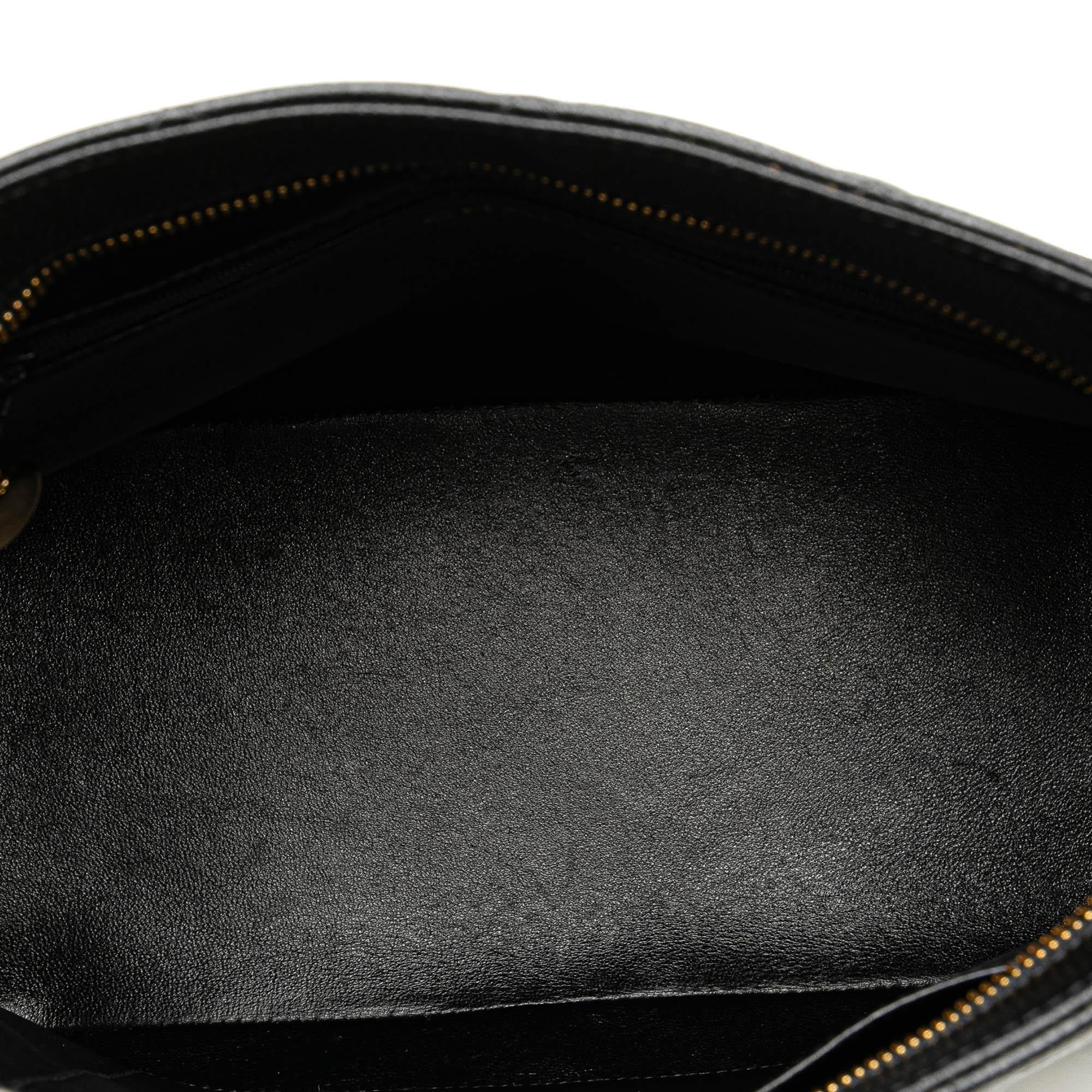 Chanel Caviar Medallion Tote (SHG-90N51p)