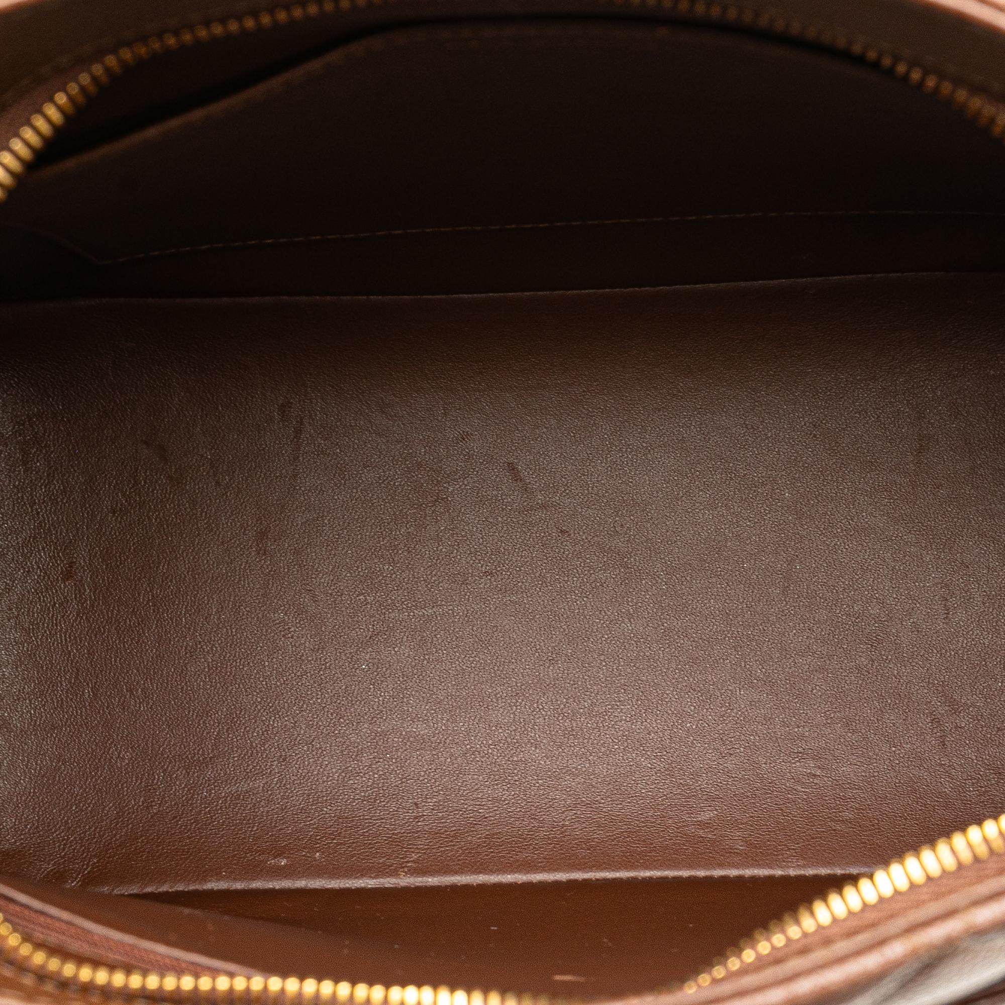 Chanel Caviar Medallion Tote (SHG-bgKn2b)