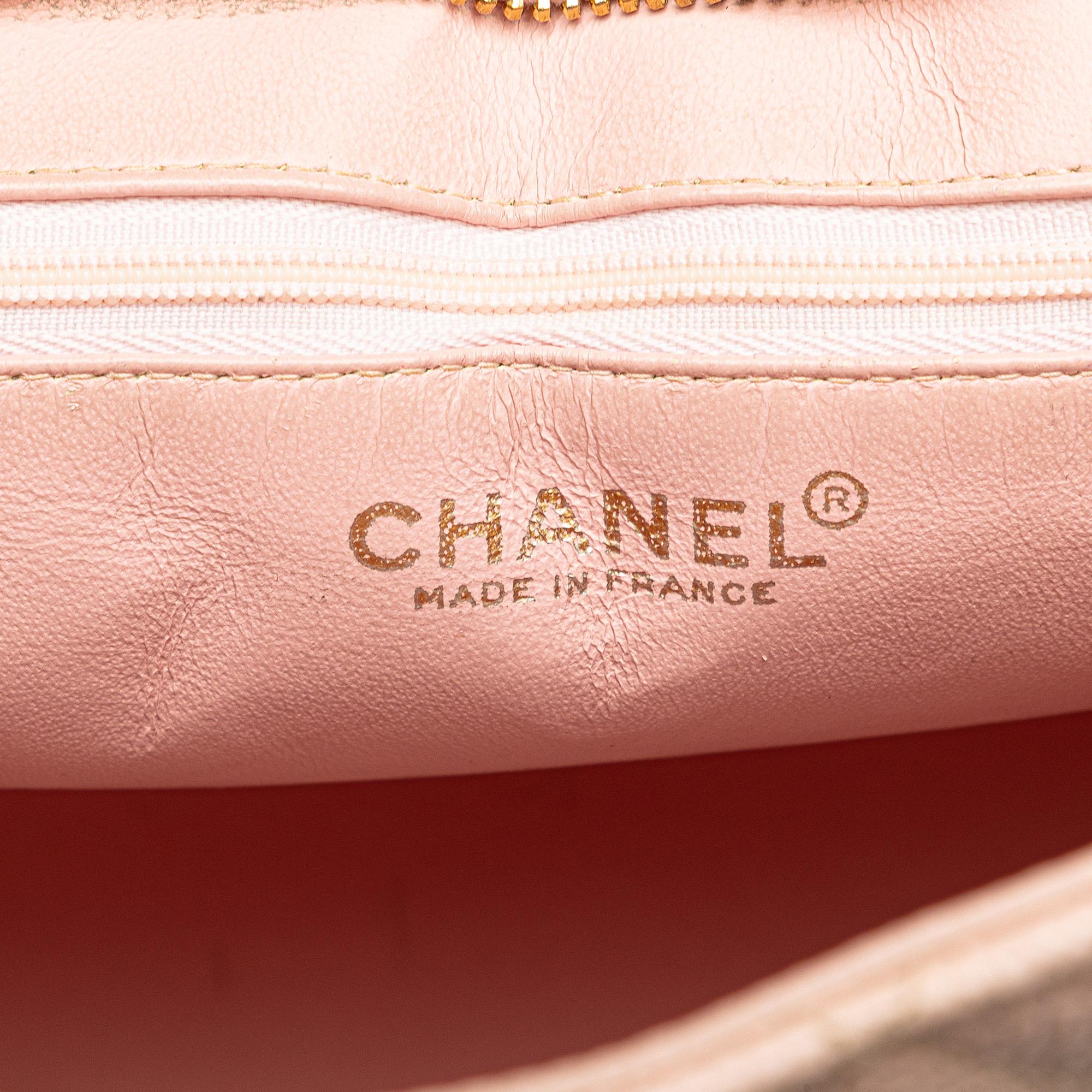Chanel Caviar Medallion Tote (SHG-gI9QfB)