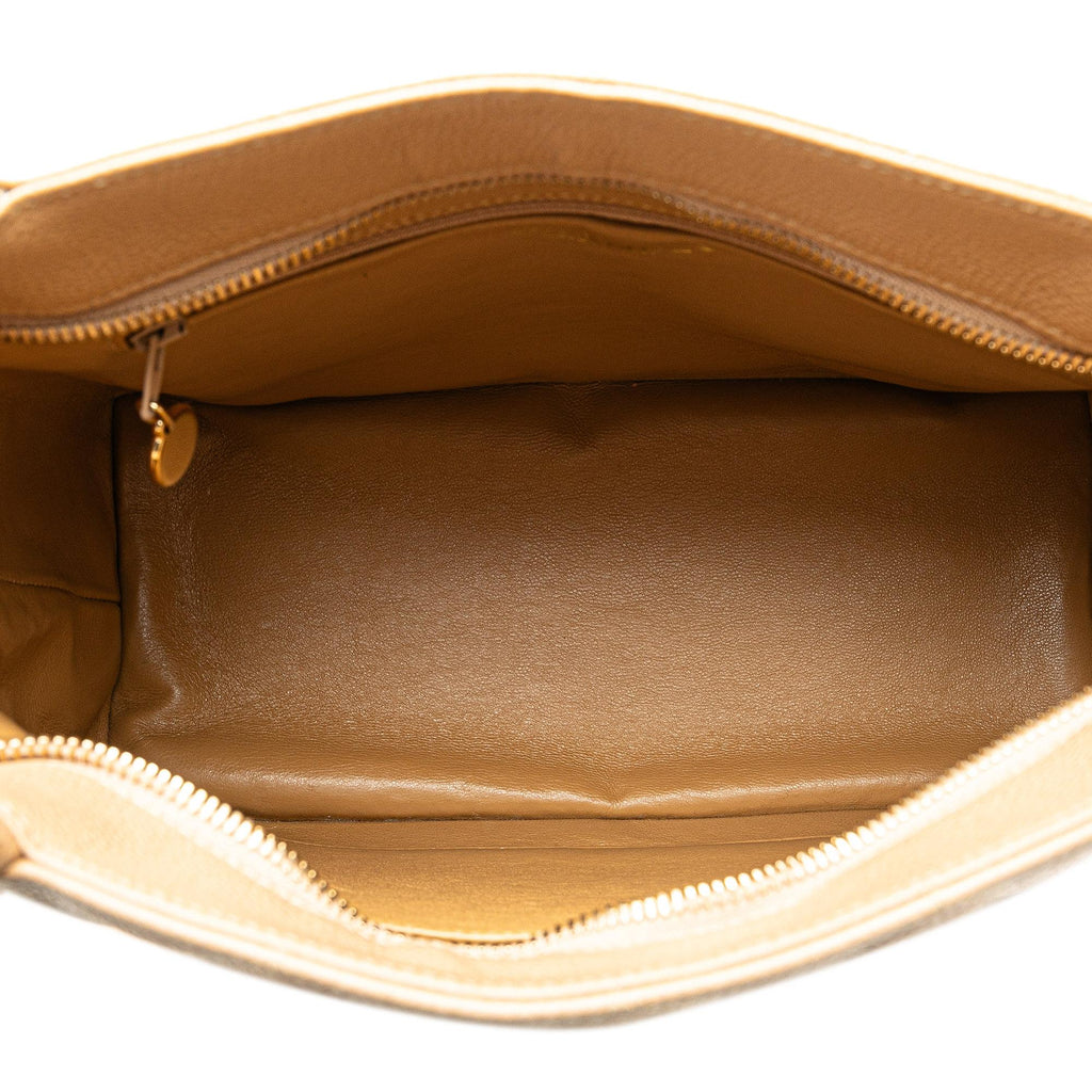 Chanel Caviar Medallion Tote (SHG-euar6e)