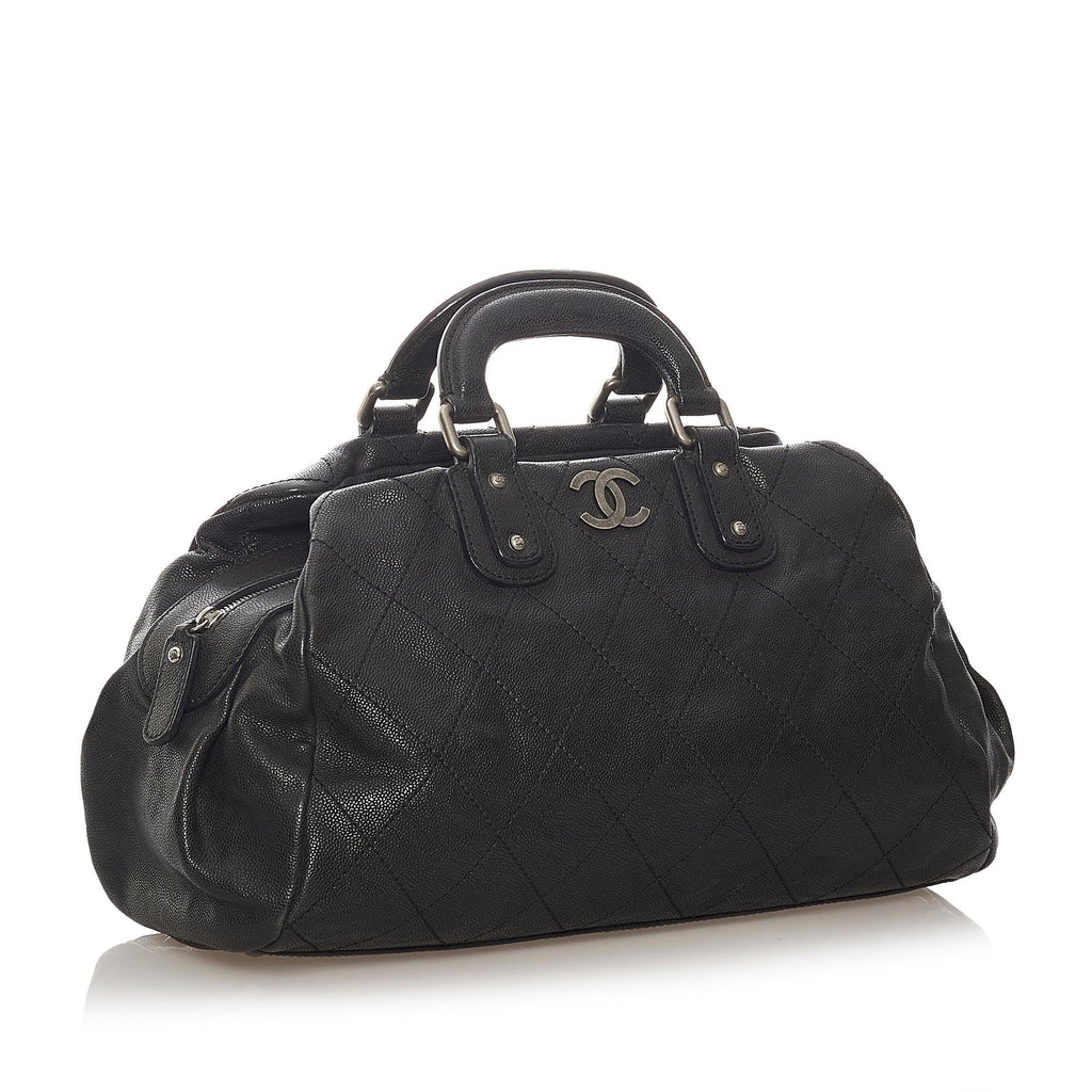 Chanel Caviar Outdoor Ligne Doctor Bag (SHG-XlnnGw)