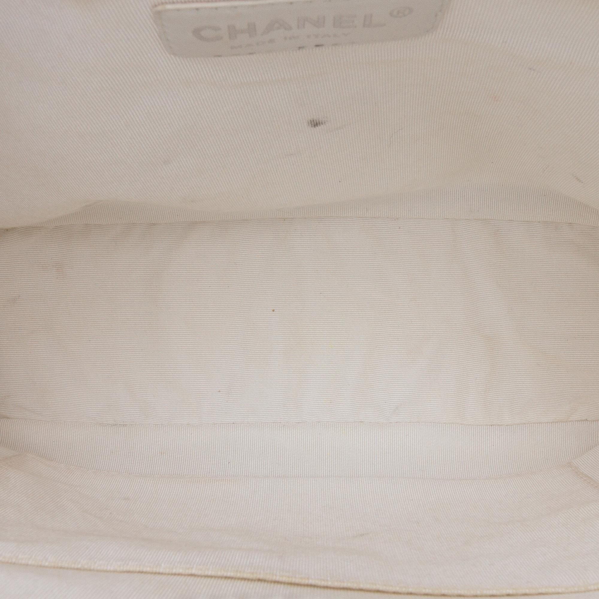 Chanel Caviar Petite Shopping Tote