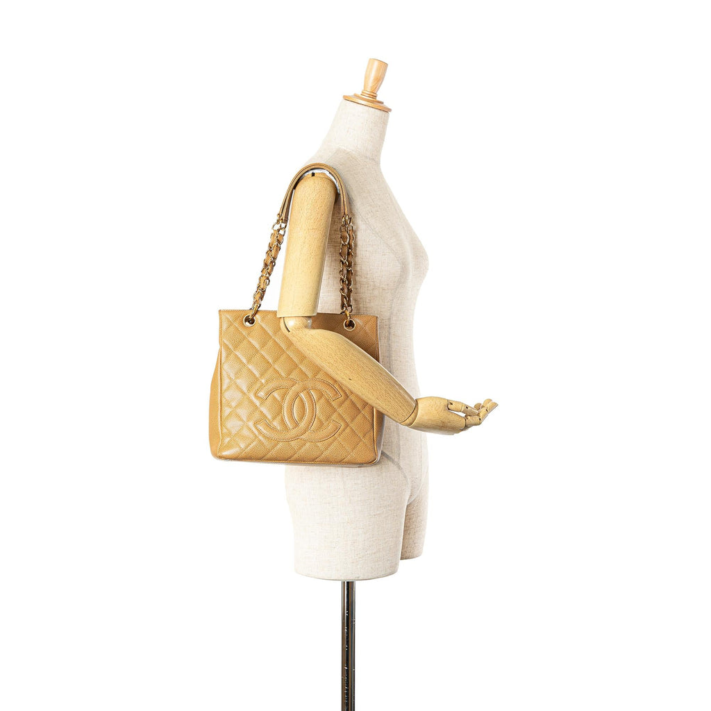 Chanel Caviar Petite Shopping Tote