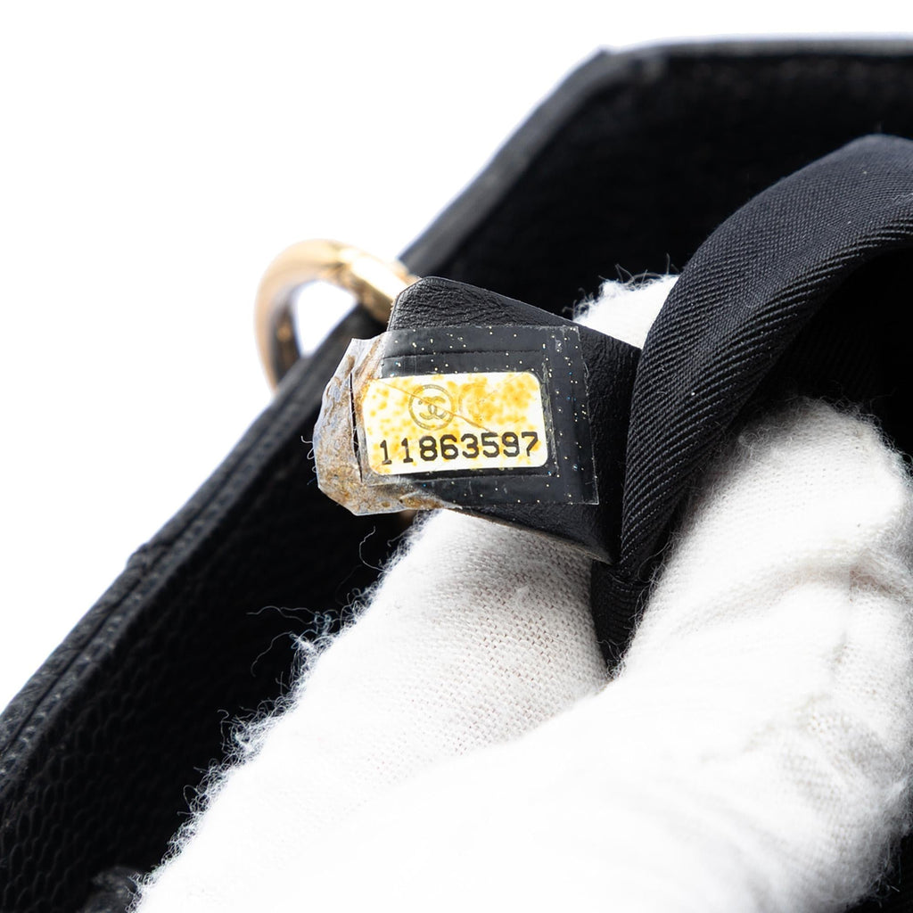 Chanel Caviar Petite Shopping Tote