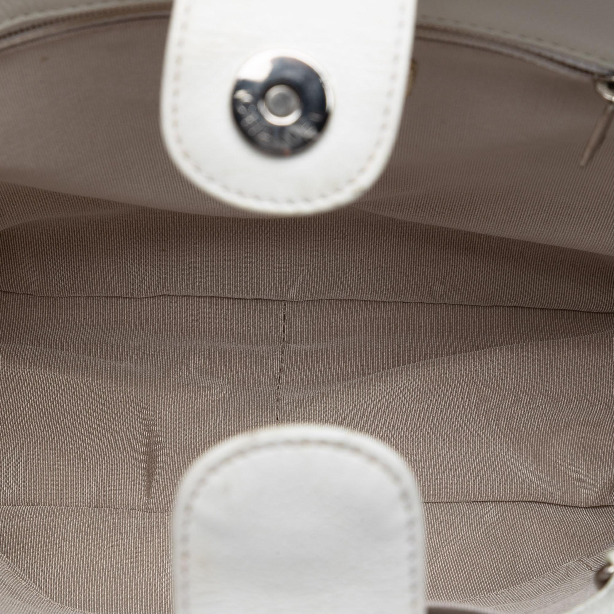 Chanel Caviar Petite Shopping Tote