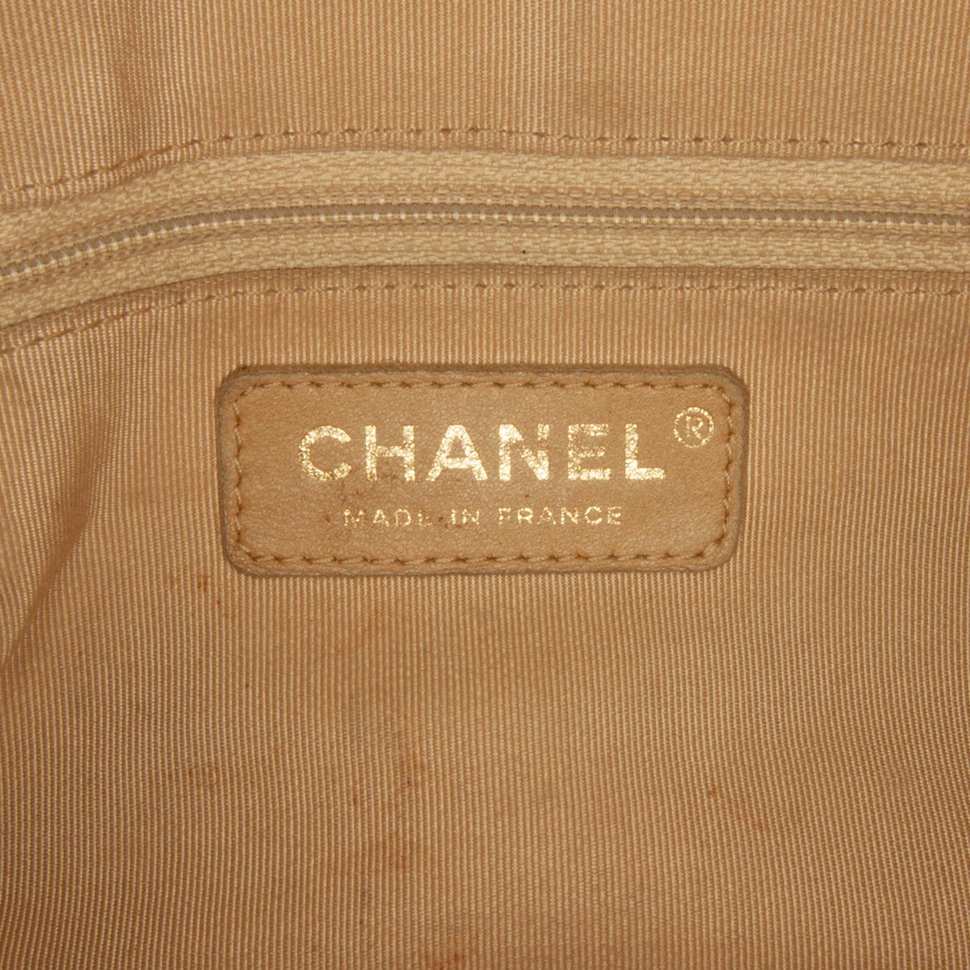 Chanel Caviar Timeless Shoulder Bag (SHG-5etnRI)