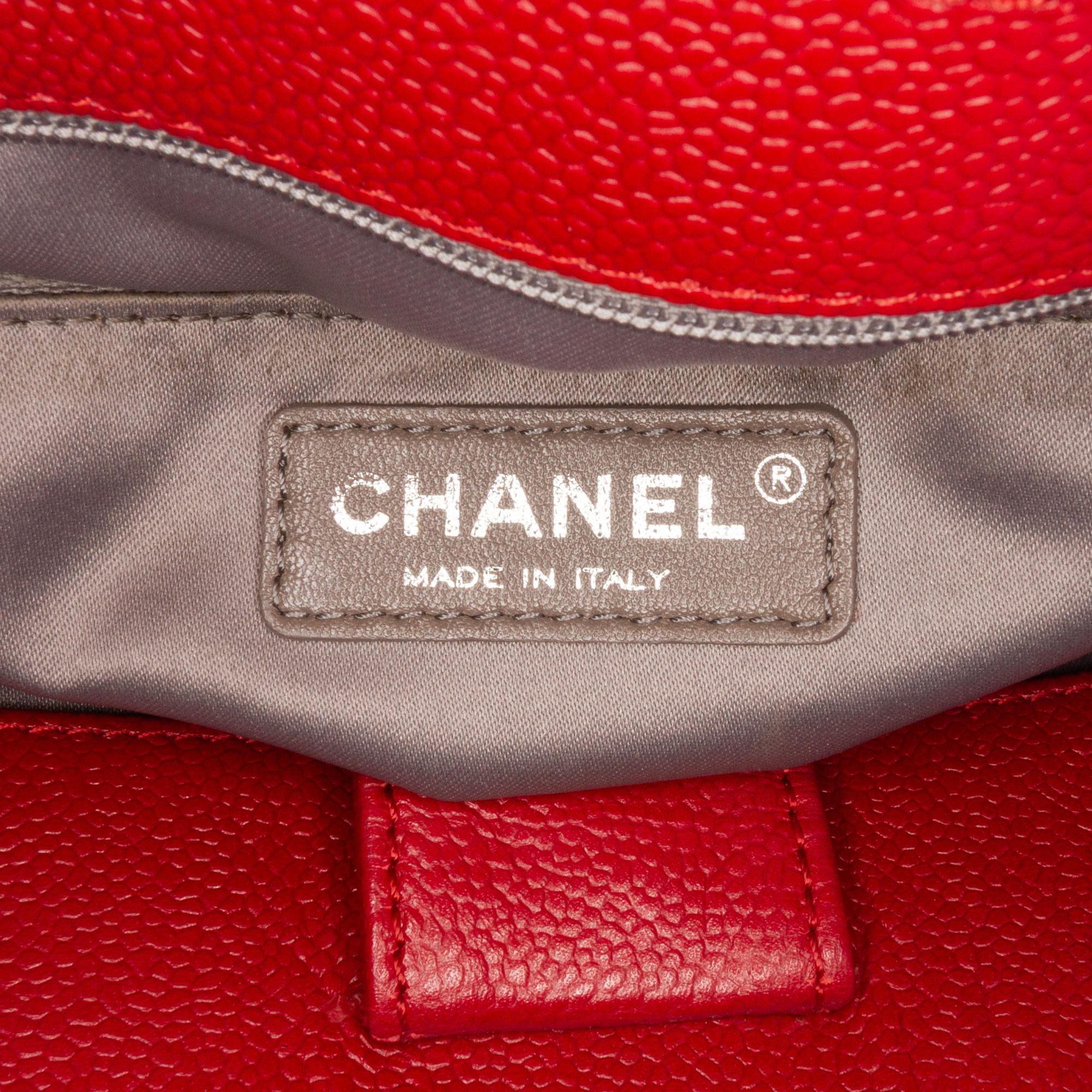 Chanel Caviar Vertical Grand Shopping Tote