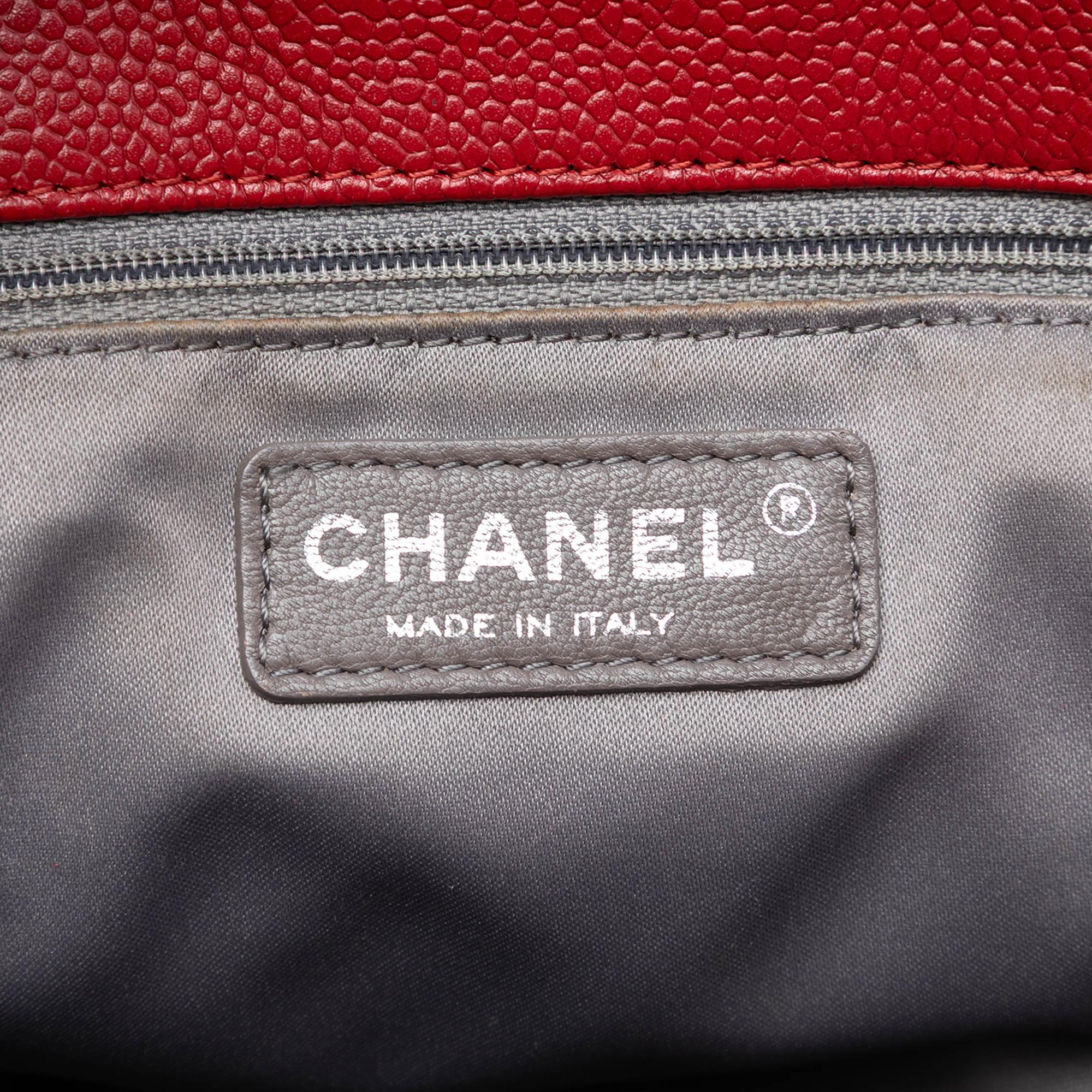 Chanel Caviar Vertical Grand Shopping Tote