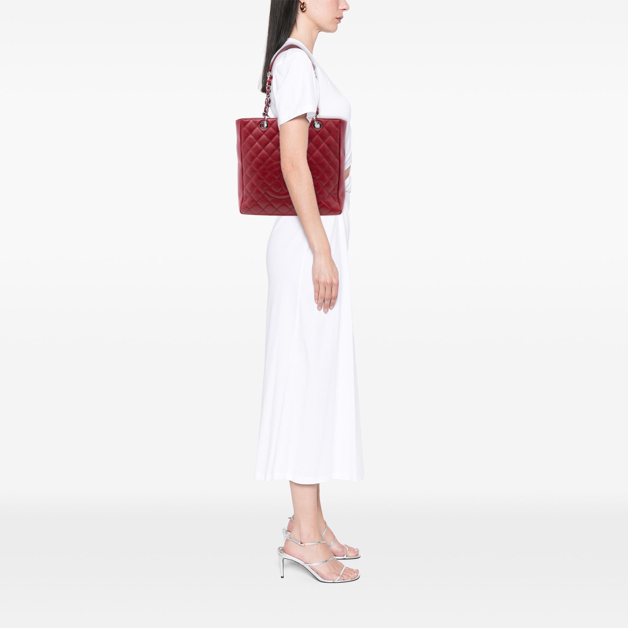 Chanel Caviar Vertical Grand Shopping Tote