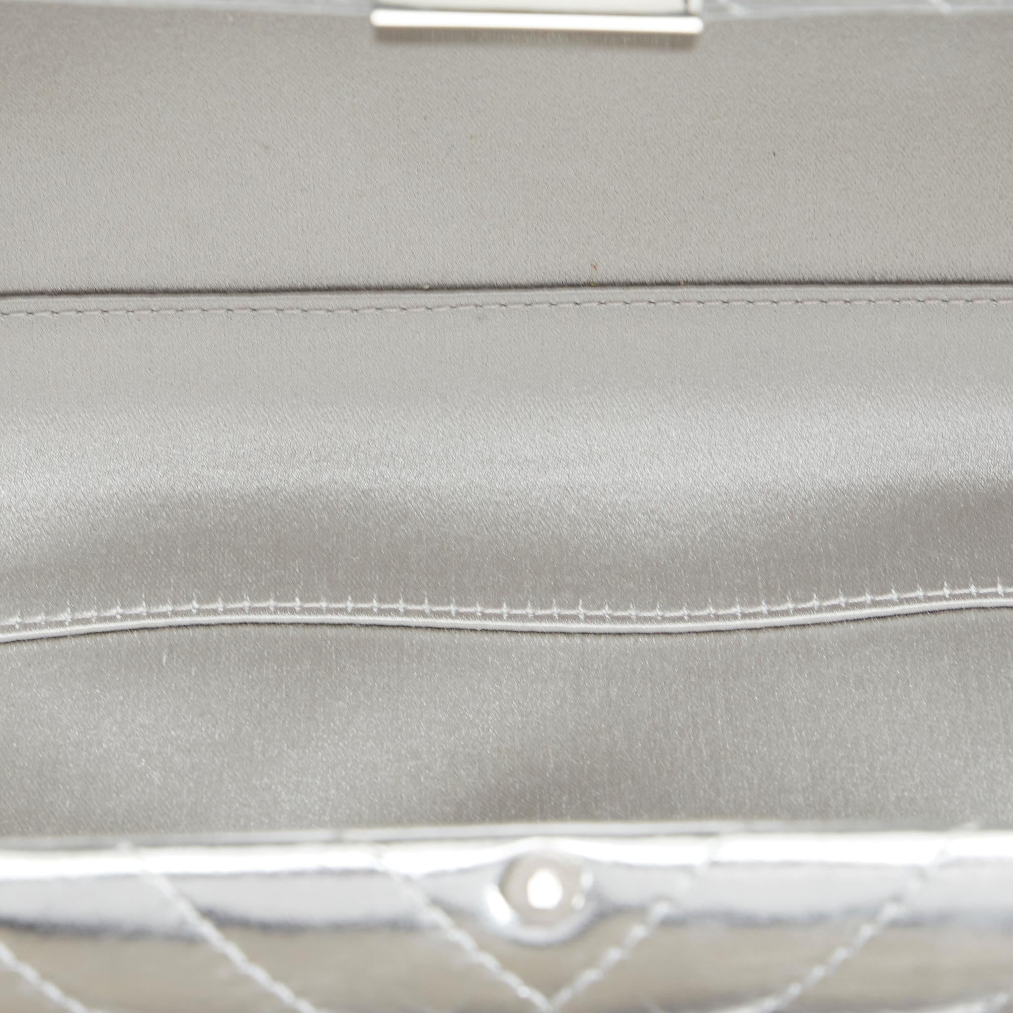 Chanel Chain Fringe Leather Clutch Bag (SHG-groSid)