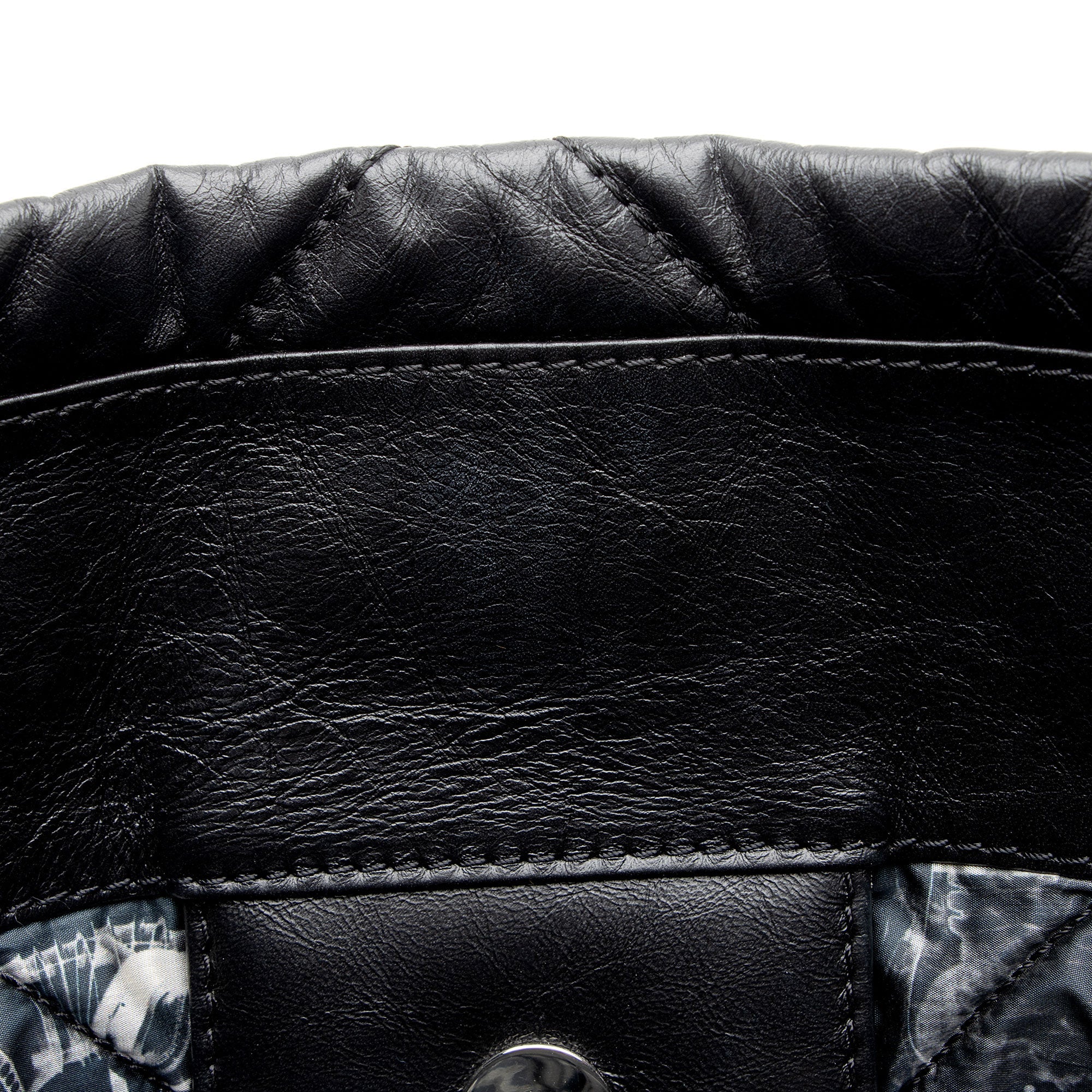 Chanel Chevron Aged Calfskin Big Bang Hobo (SHF-3kJJhz)