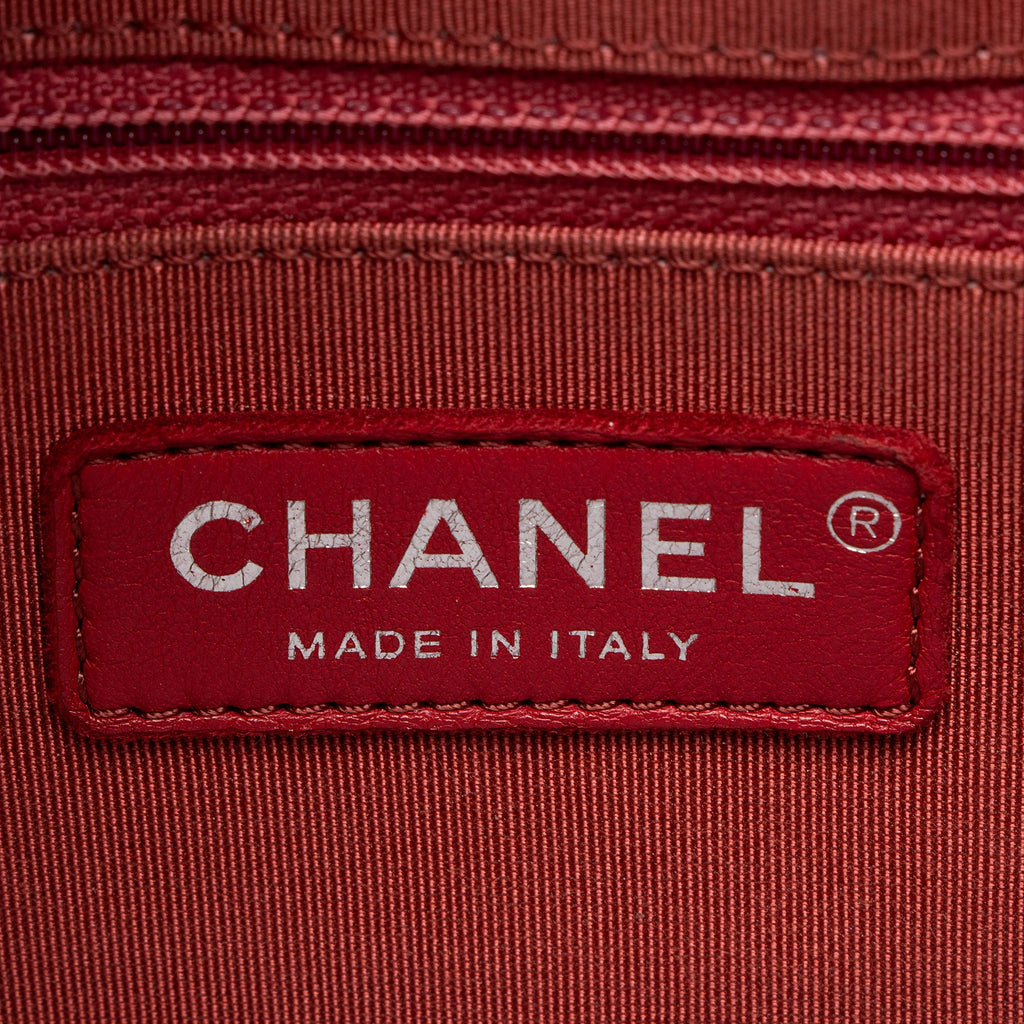 Chanel Chevron Aged Calfskin Gabrielle Medium Hobo
