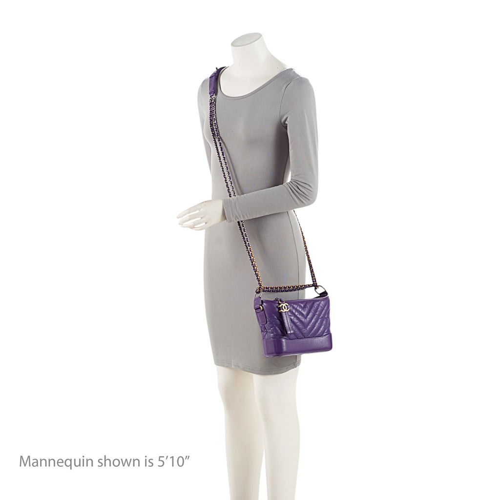 Chanel Chevron Aged Calfskin Gabrielle Small Hobo (SHF-zo17E6)