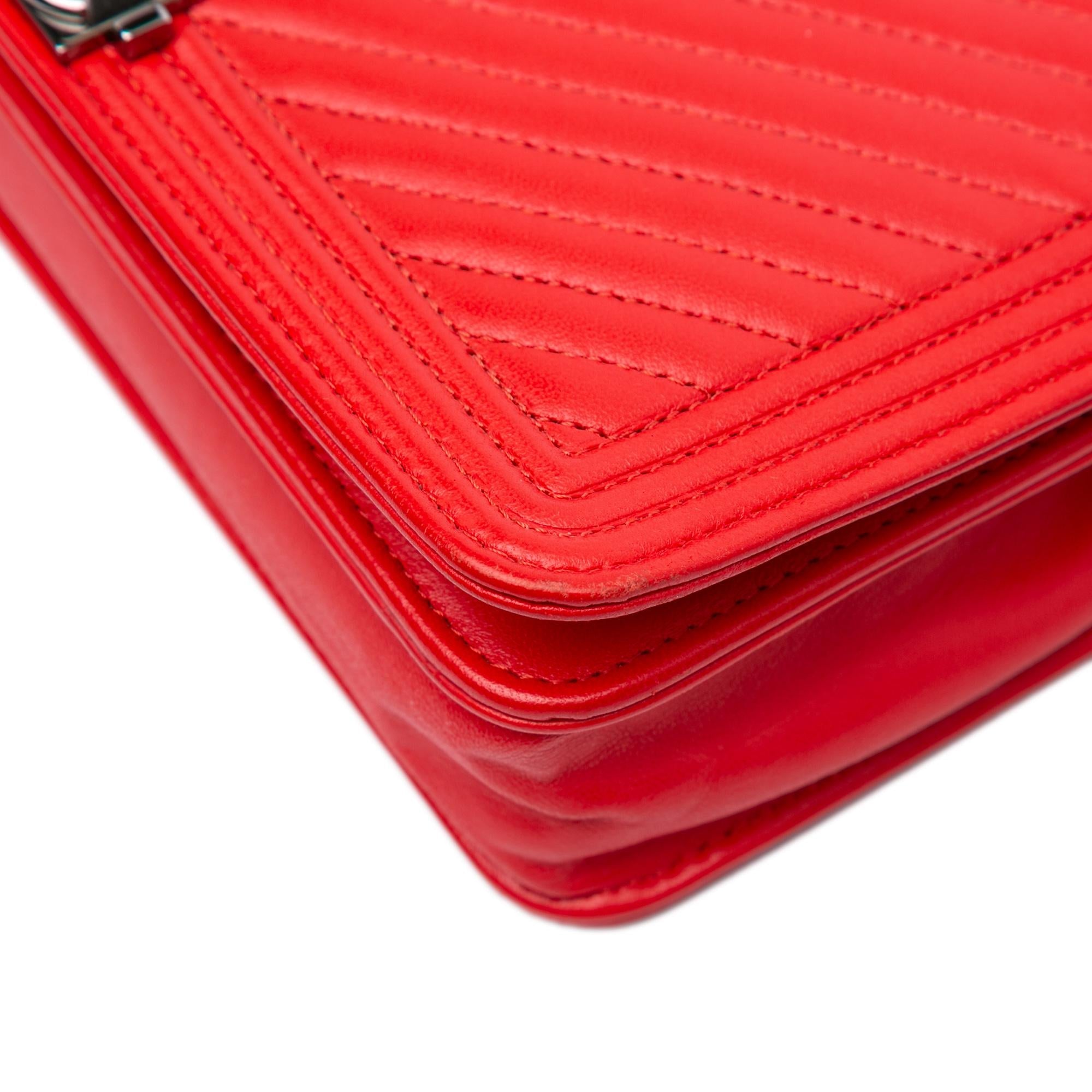 Chanel Chevron Calfskin Boy Wallet On Chain