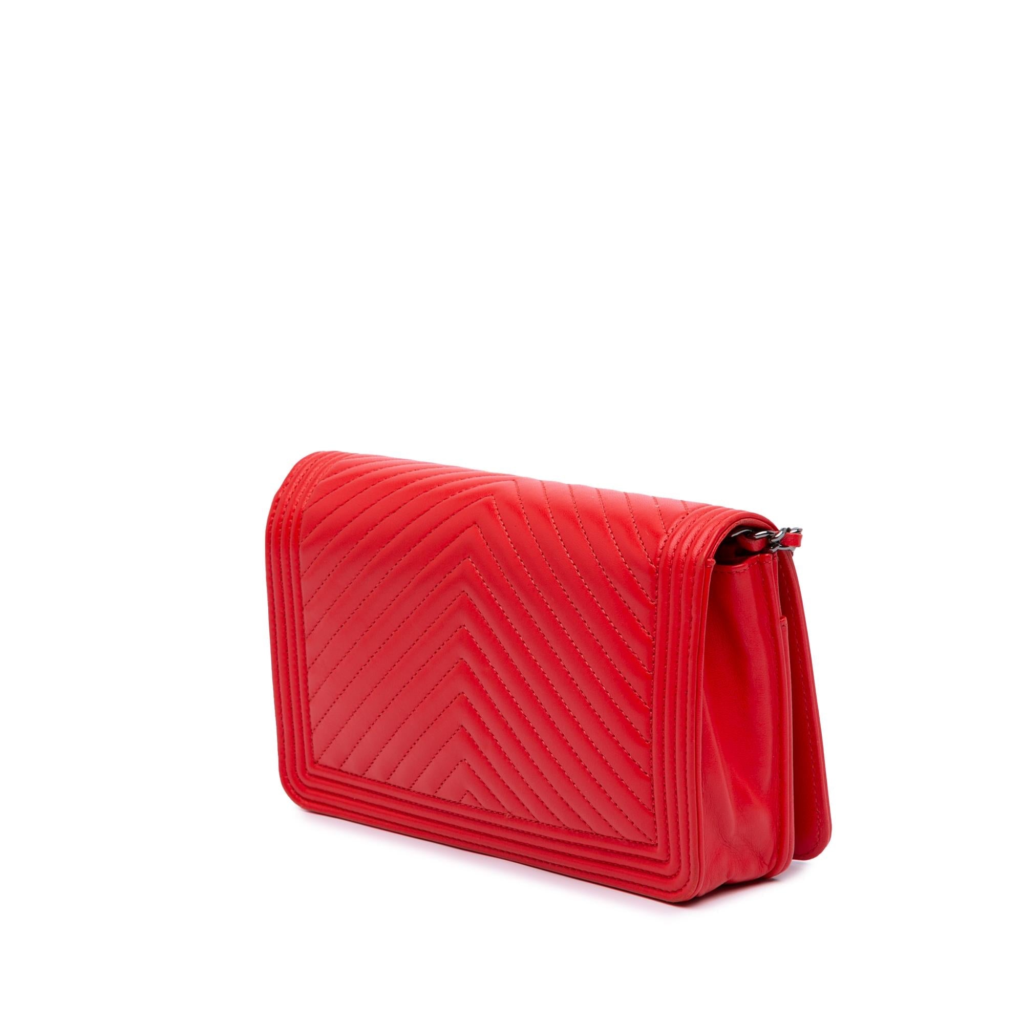 Chanel Chevron Calfskin Boy Wallet On Chain