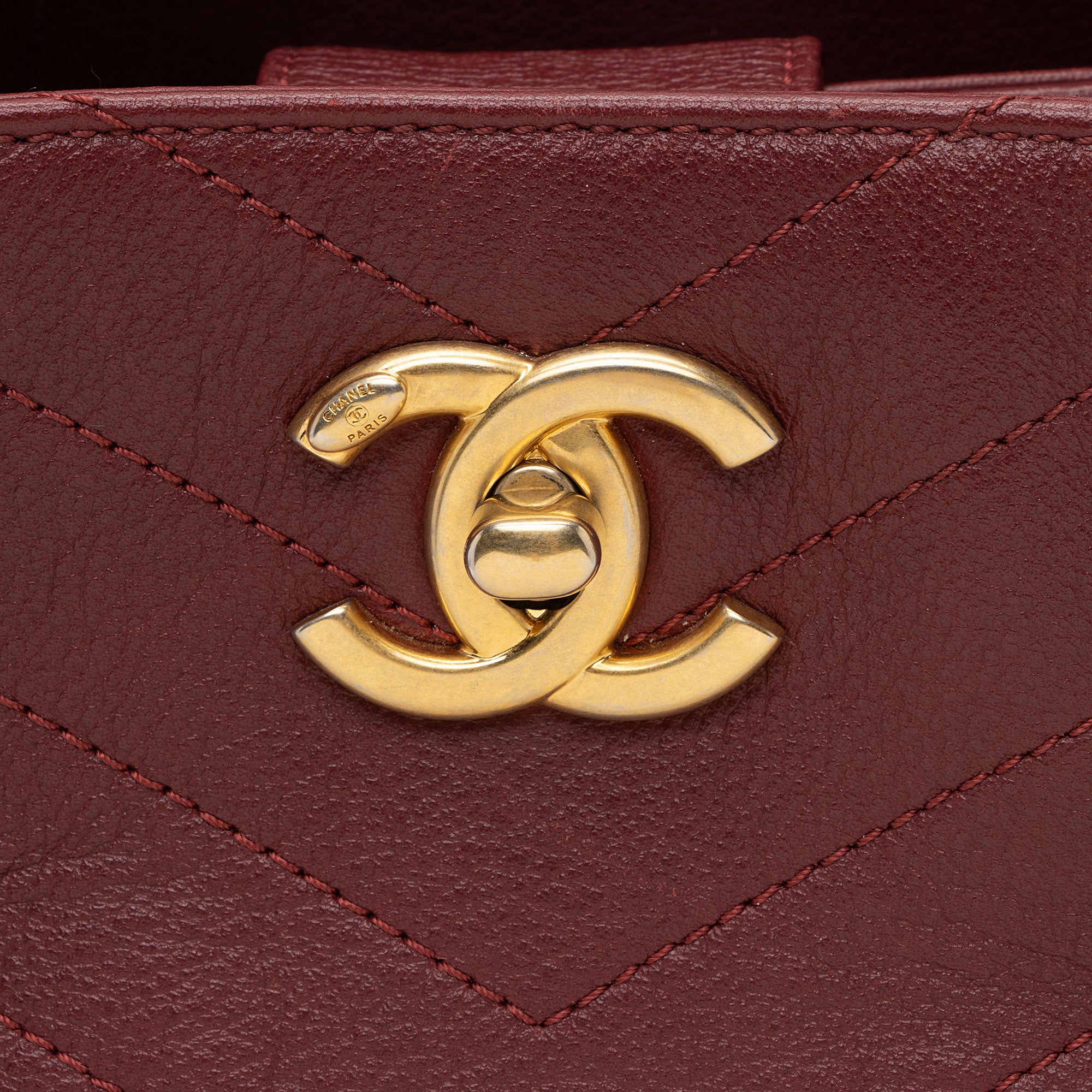 Chanel Chevron Calfskin Python Chic Small Shopping Tote