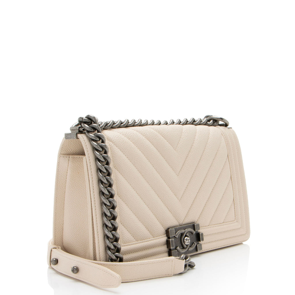 Chanel Chevron Caviar Leather Old Medium Boy Bag (SHF-00KAcN)