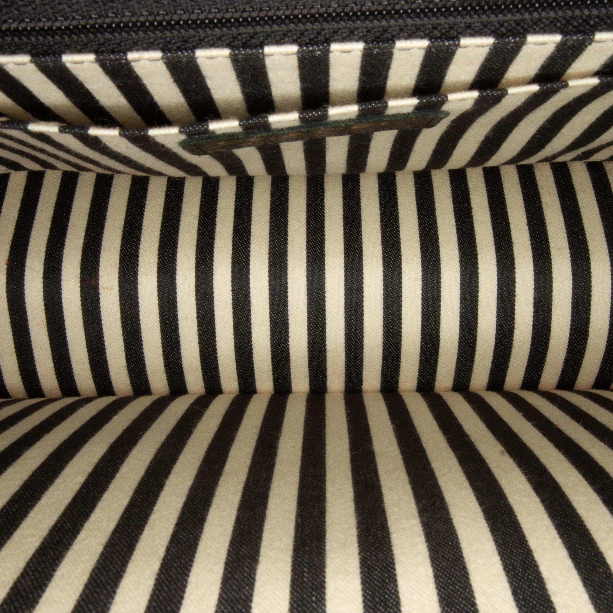 Chanel Chevron Envelope Flap (SHG-mceTlE)