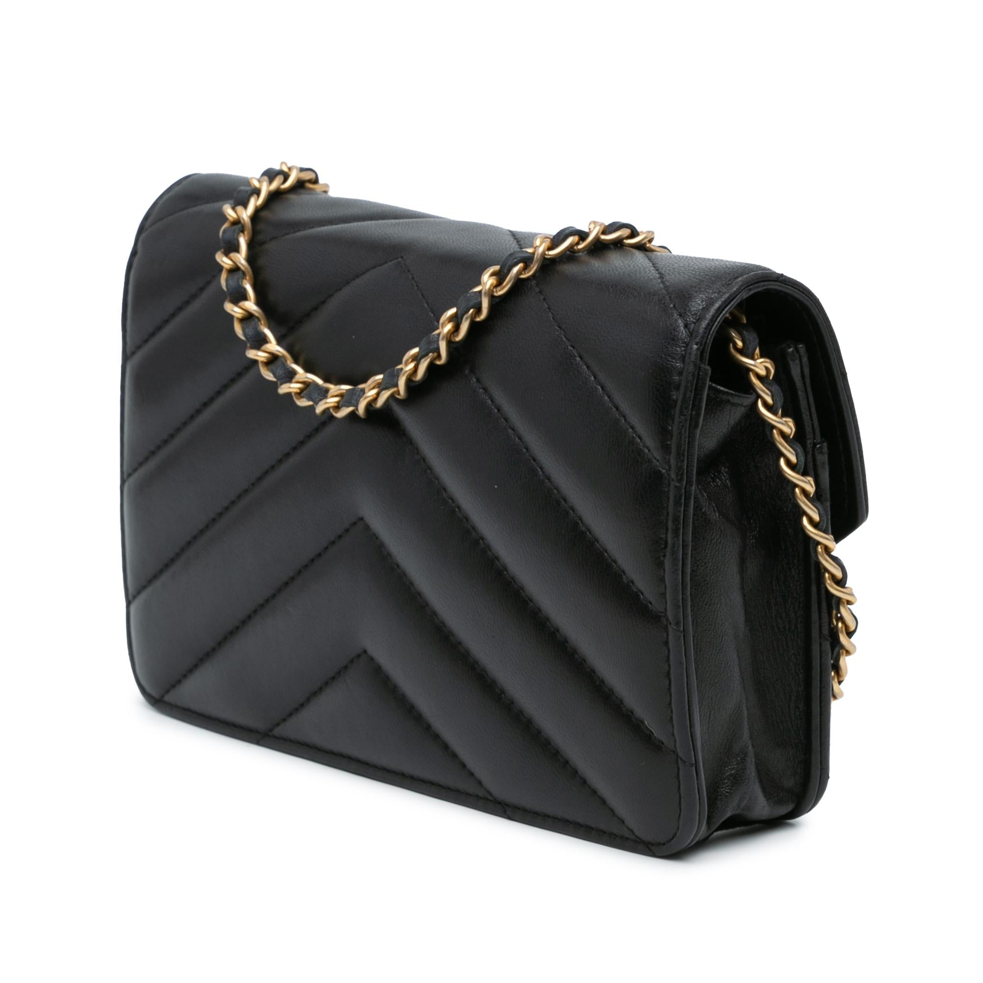 Chanel Chevron Lambskin Button Wallet On Chain