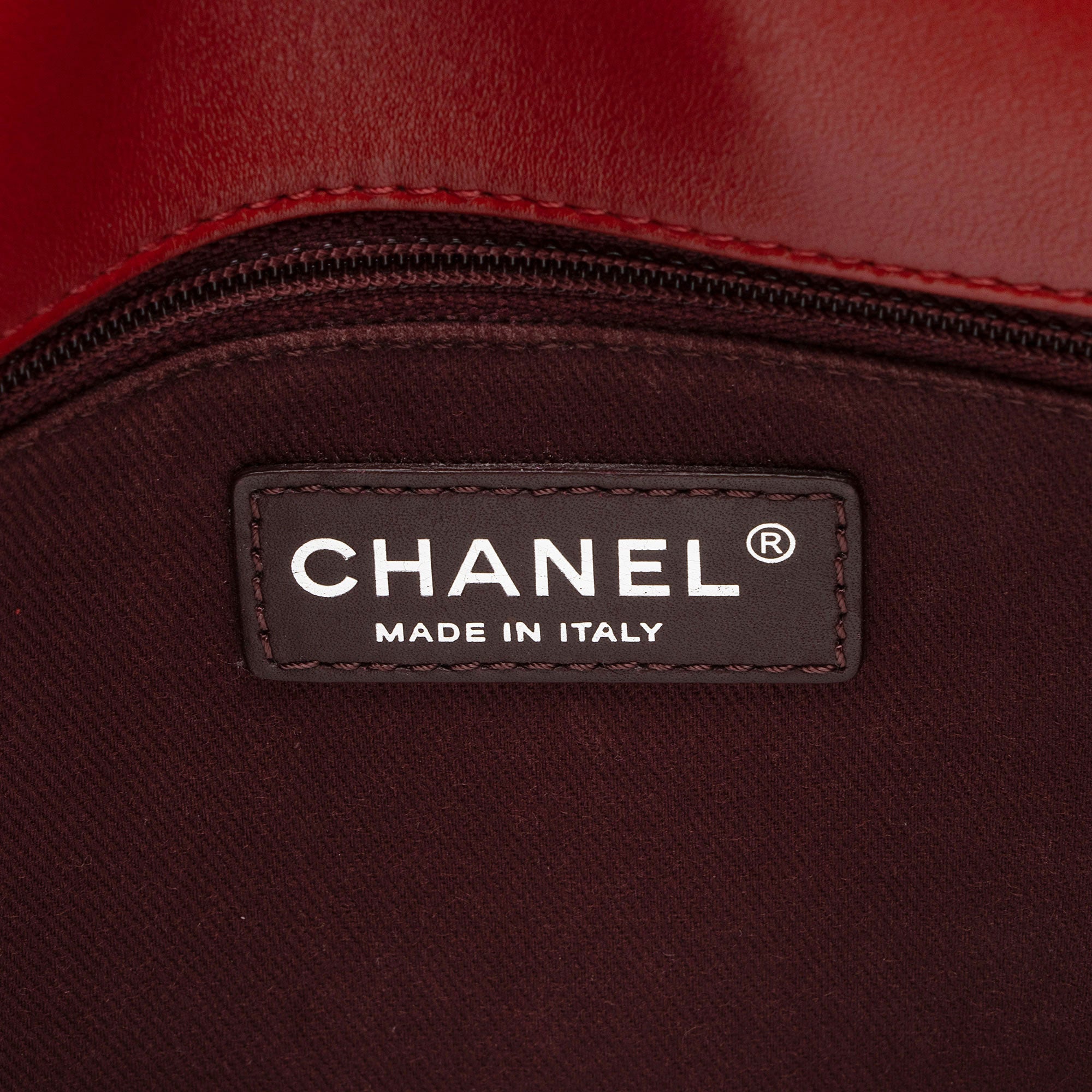Chanel Chevron Lambskin Classic Jumbo Single Flap Bag (SHF-zB67zI)