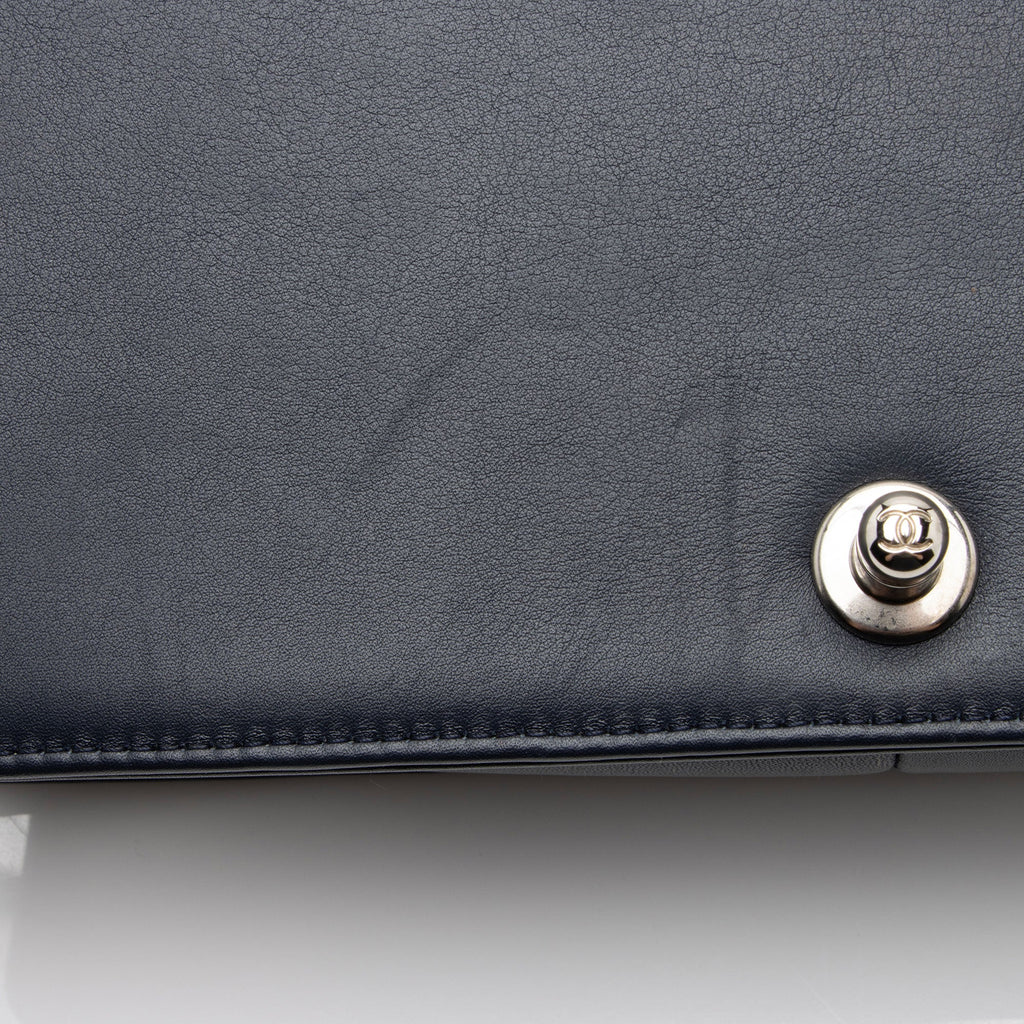 Chanel Chevron Lambskin New Medium Boy Bag (SHF-SYvI5N)