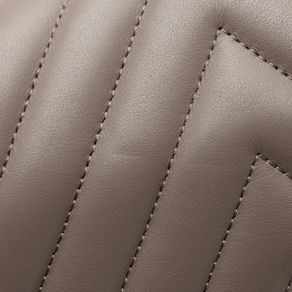 Chanel Chevron Lambskin Old Medium Boy Bag (SHF-fEUBkq)