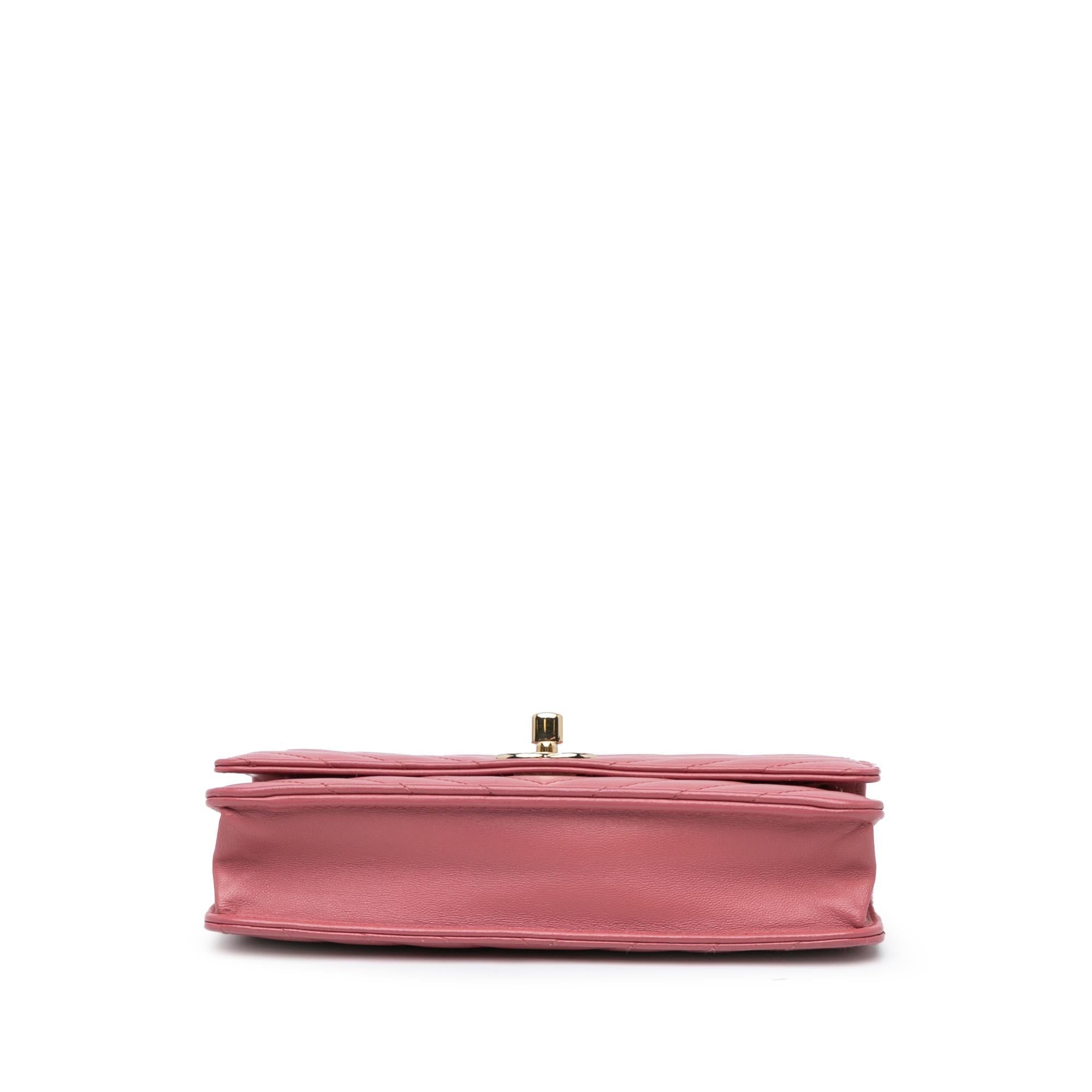 Chanel Chevron Quilted Lambskin Trendy CC Wallet on Chain