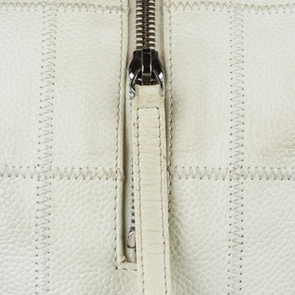 Chanel Choco Bar Caviar Leather Shoulder Bag (SHG-19777)