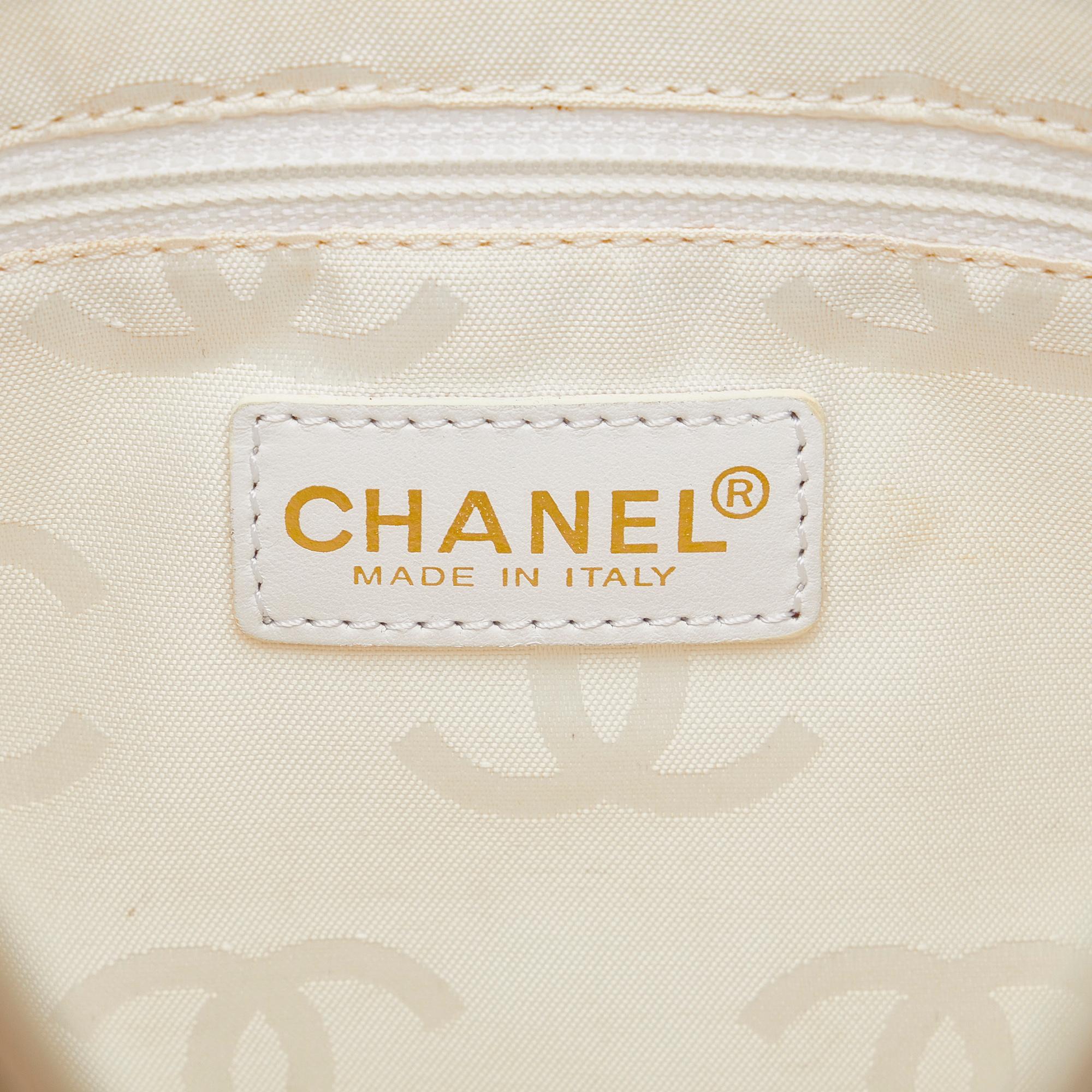 Chanel Choco Bar Fold-Over Satchel (SHG-7erKF6)