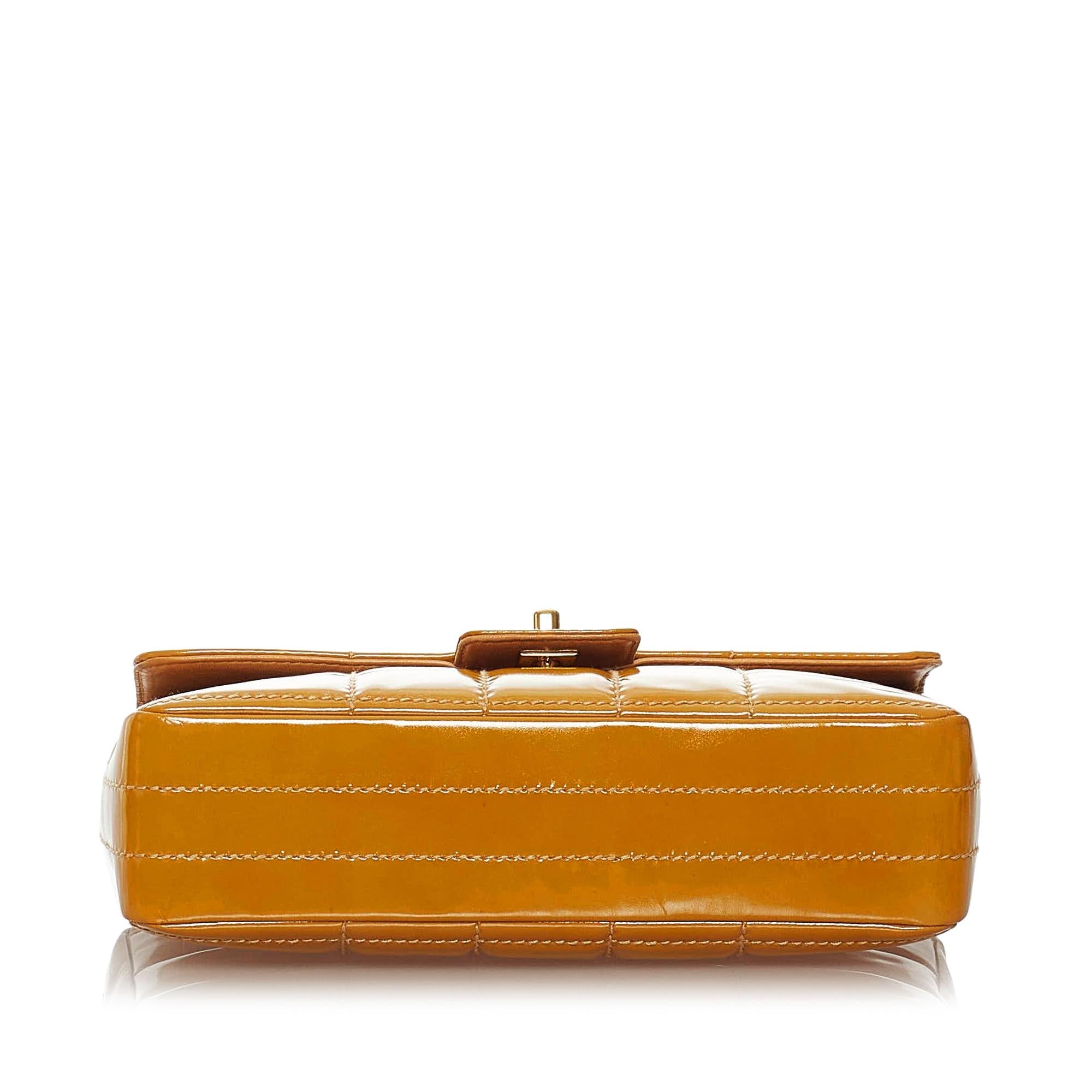 Chanel Choco Bar Patent Leather Single Flap Bag (SHG-30772)
