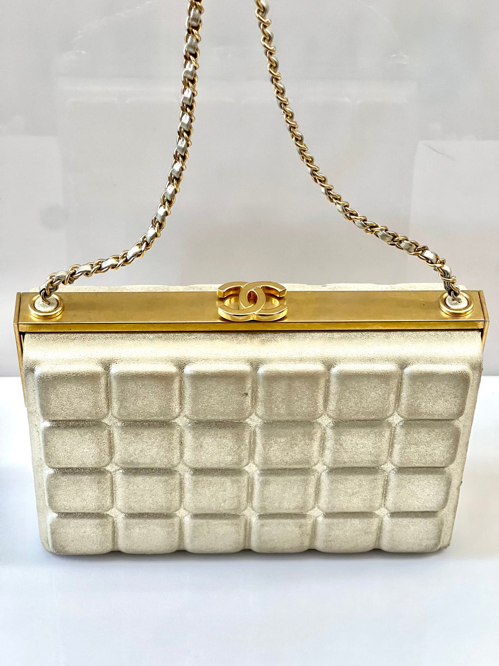 CHANEL CHOCO BAR METALLIC GOLD LEATHER SHOULDER BAG