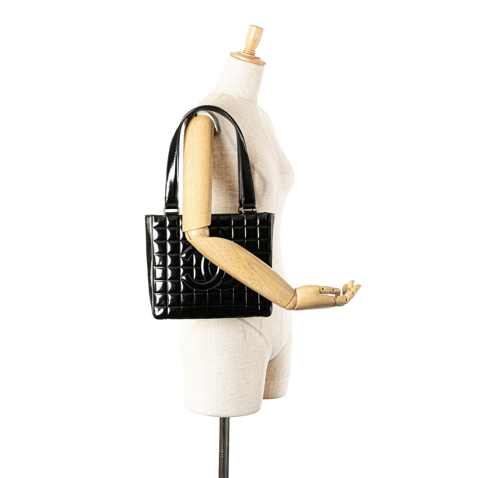 Chanel Chocolate Bar Patent Shoulder Bag