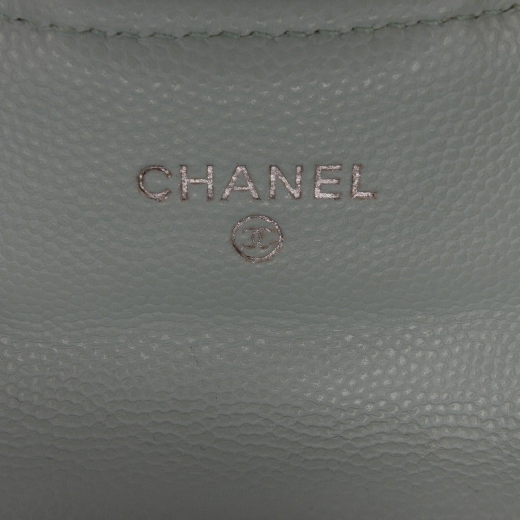 Chanel Classic Caviar Card Holder (SHG-ldd4kZ)