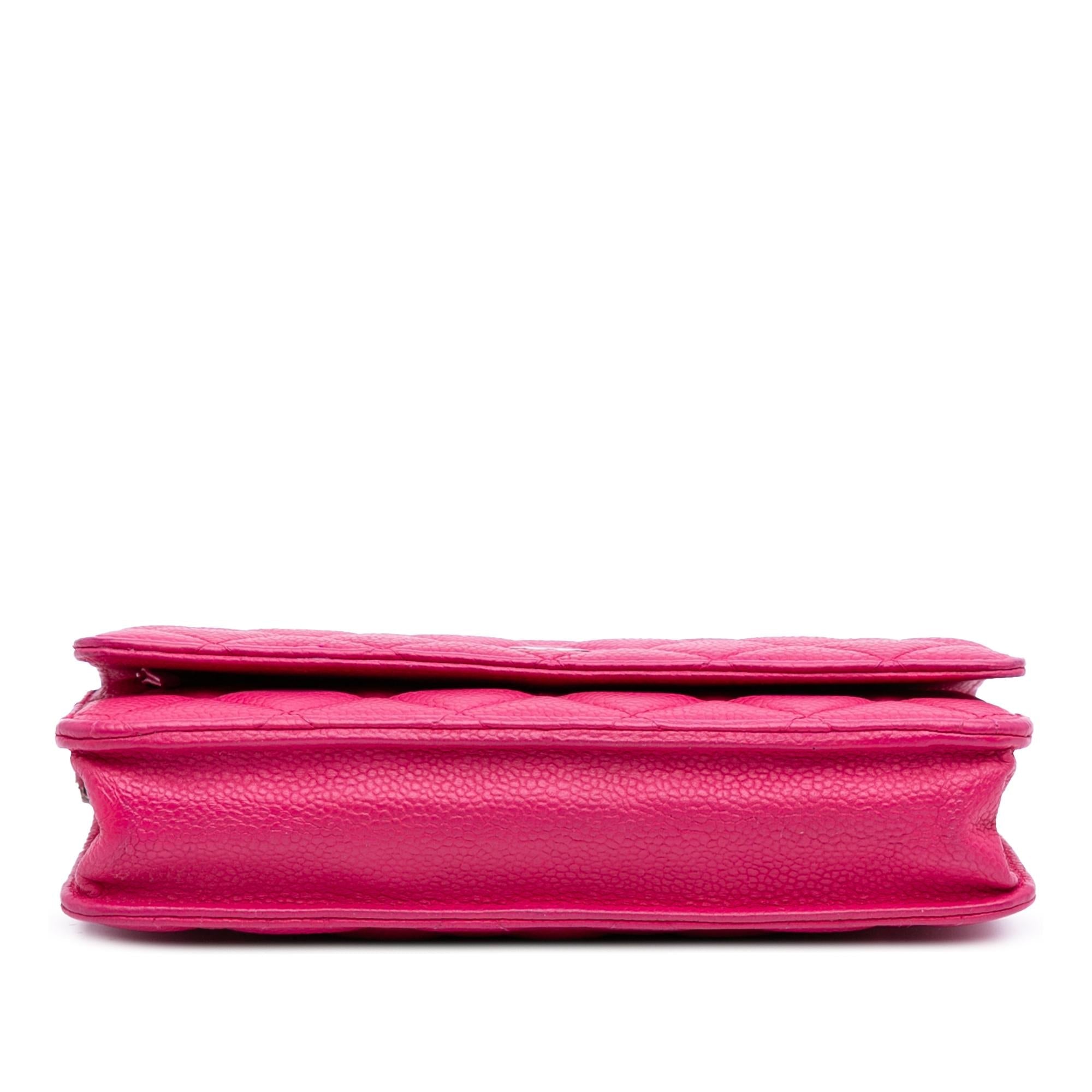 Chanel Classic Caviar Wallet On Chain
