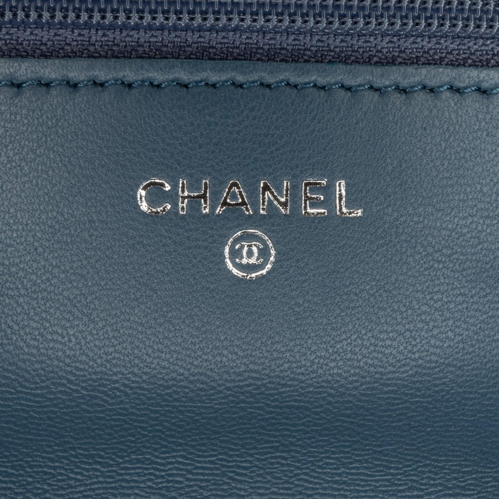 Chanel Classic Lambskin Wallet on Chain (SHG-fxeulc)