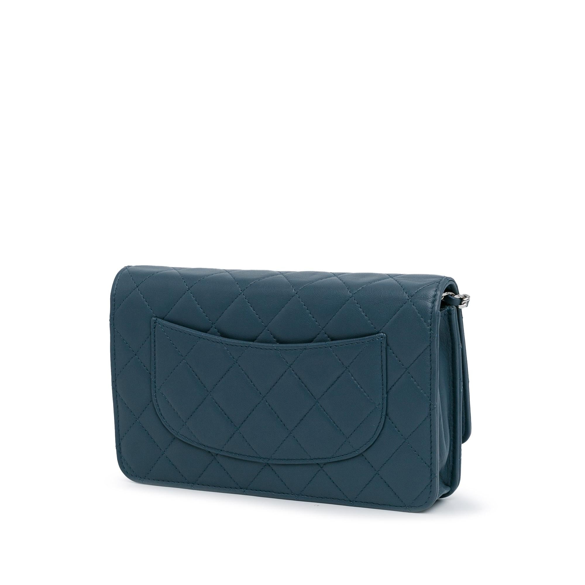 Chanel Classic Lambskin Wallet on Chain (SHG-fxeulc)