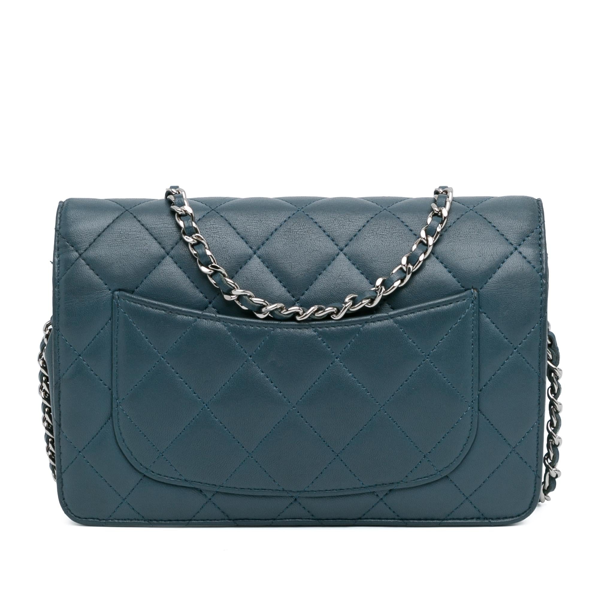 Chanel Classic Lambskin Wallet on Chain (SHG-gkuHIv)