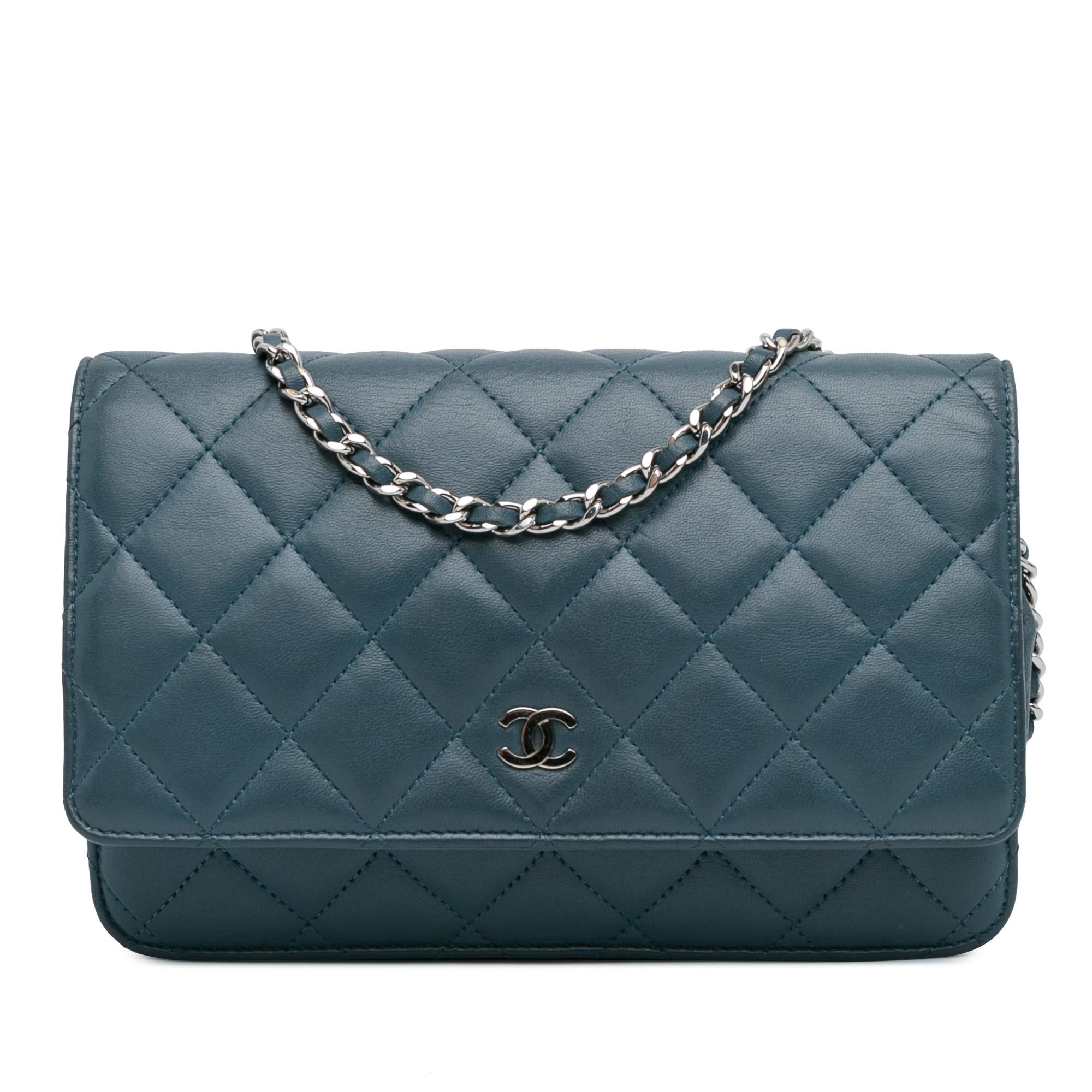Chanel Classic Lambskin Wallet on Chain (SHG-gkuHIv)