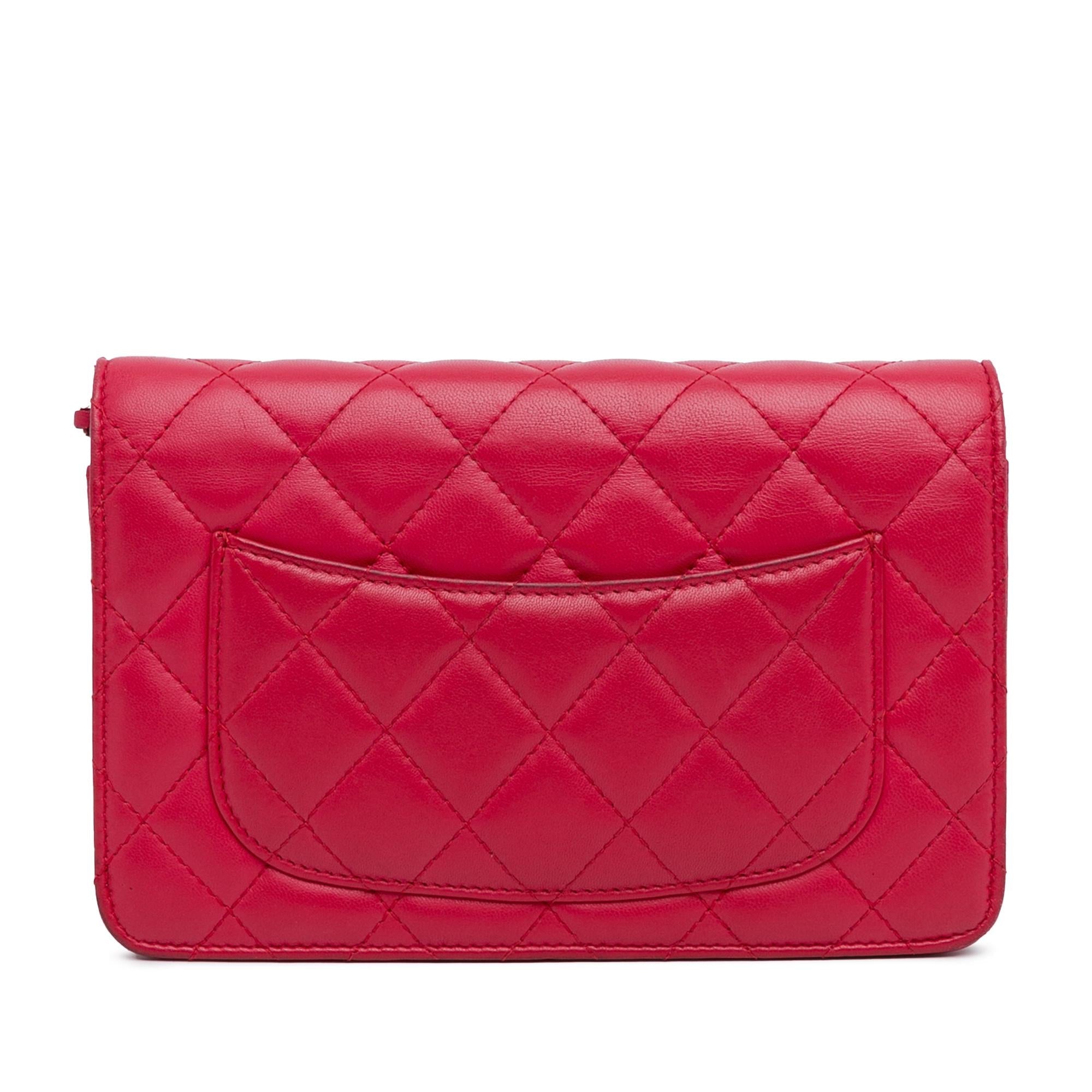 Chanel Classic Lambskin Wallet on Chain (SHG-mYutfq)