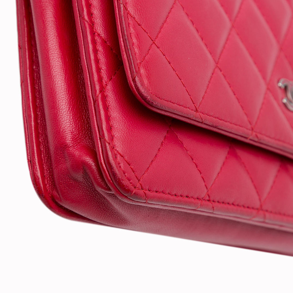 Chanel Classic Lambskin Wallet on Chain (SHG-mYutfq)