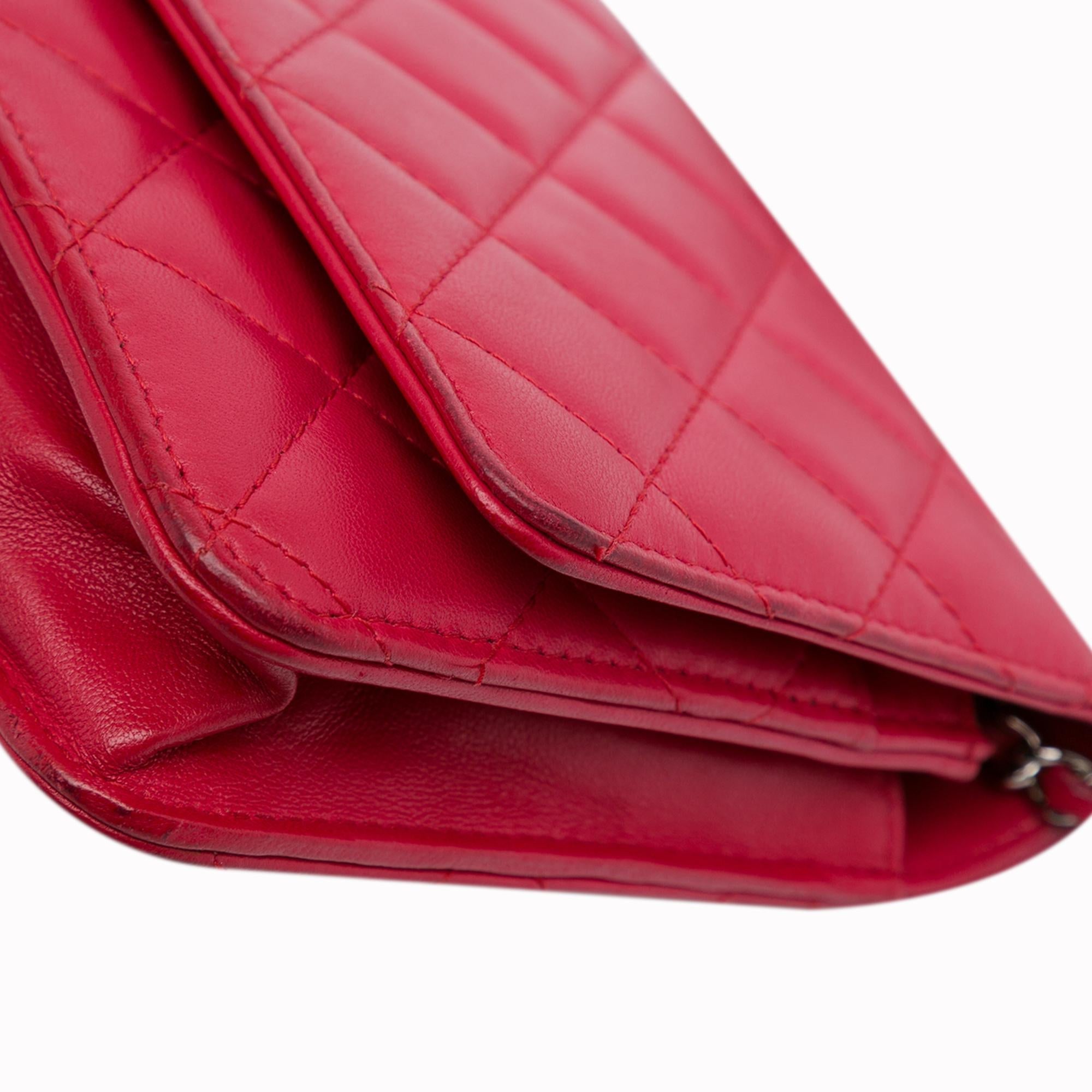 Chanel Classic Lambskin Wallet on Chain (SHG-K4jGsA)