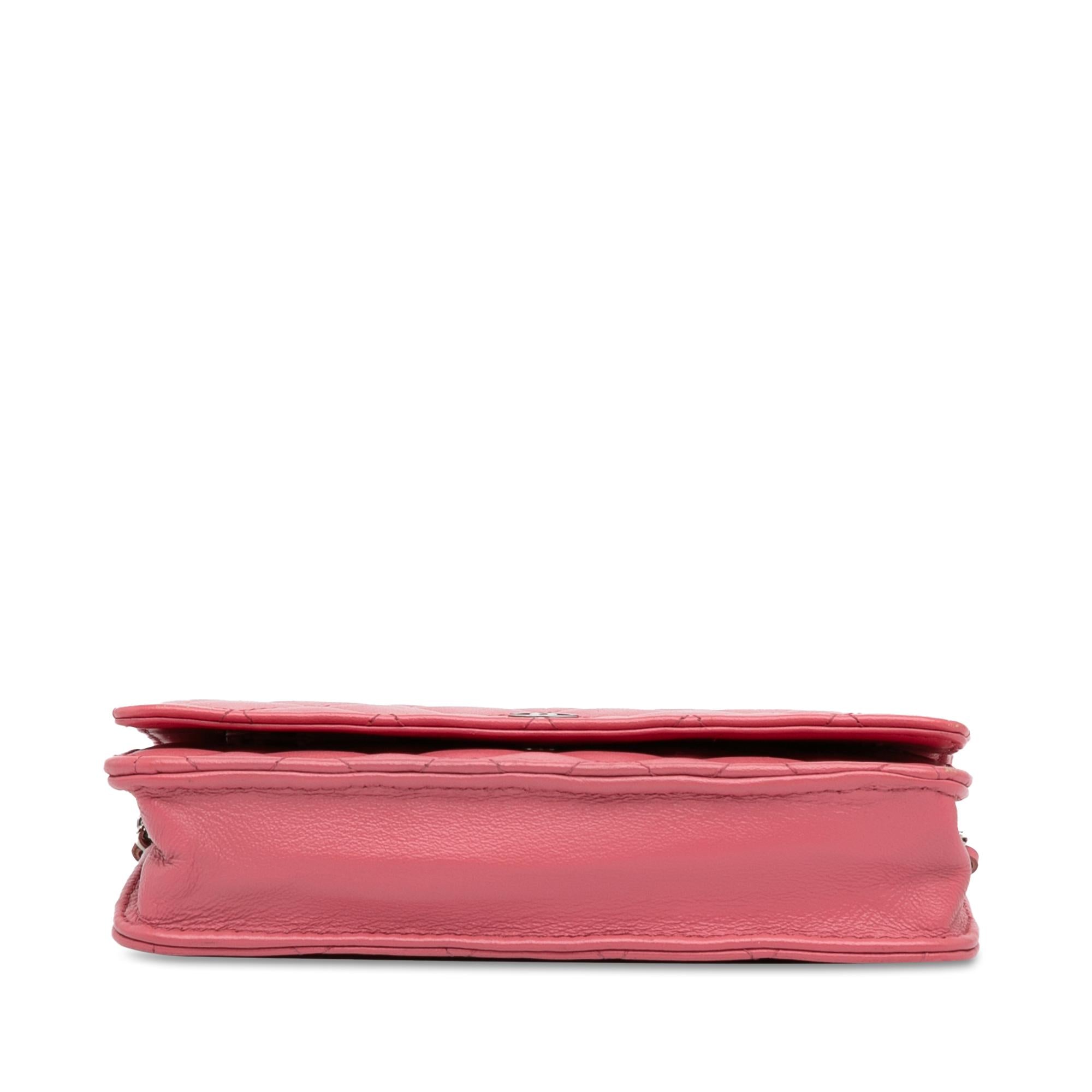 Chanel Classic Lambskin Wallet on Chain (SHG-ltwE8d)