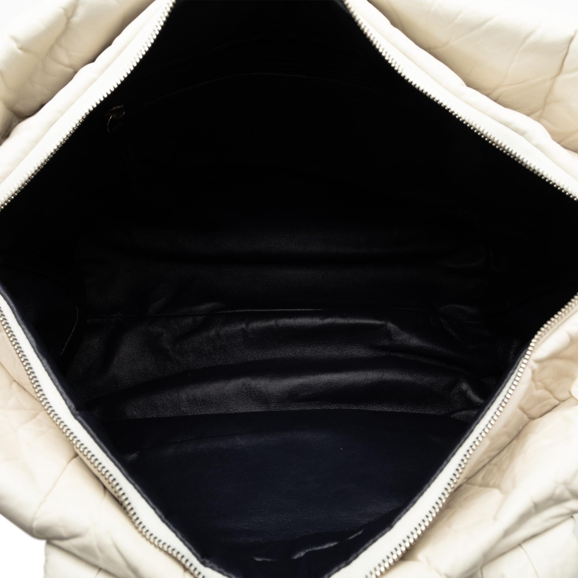 Chanel Coco Cocoon Tote (SHG-HdP7wk)