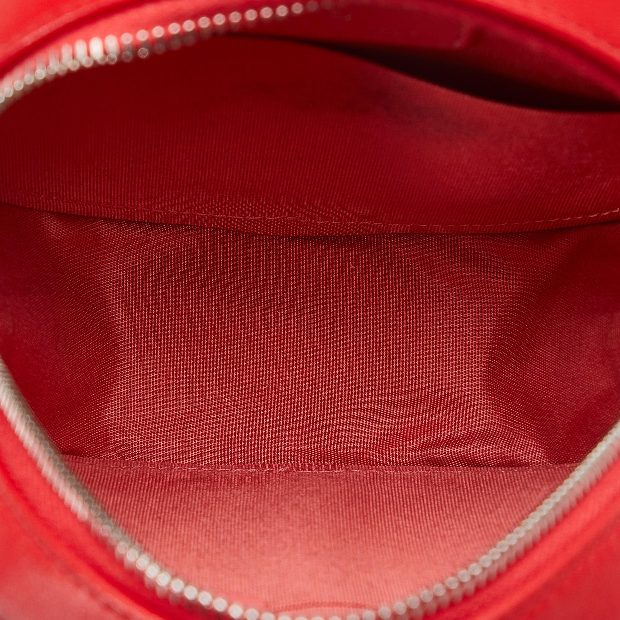 Chanel Color Pop CC Round Crossbody Bag (SHG-nW6Kck)